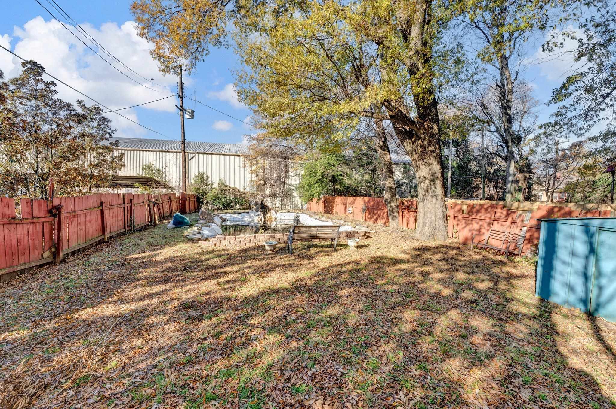 781 ROLAND ST