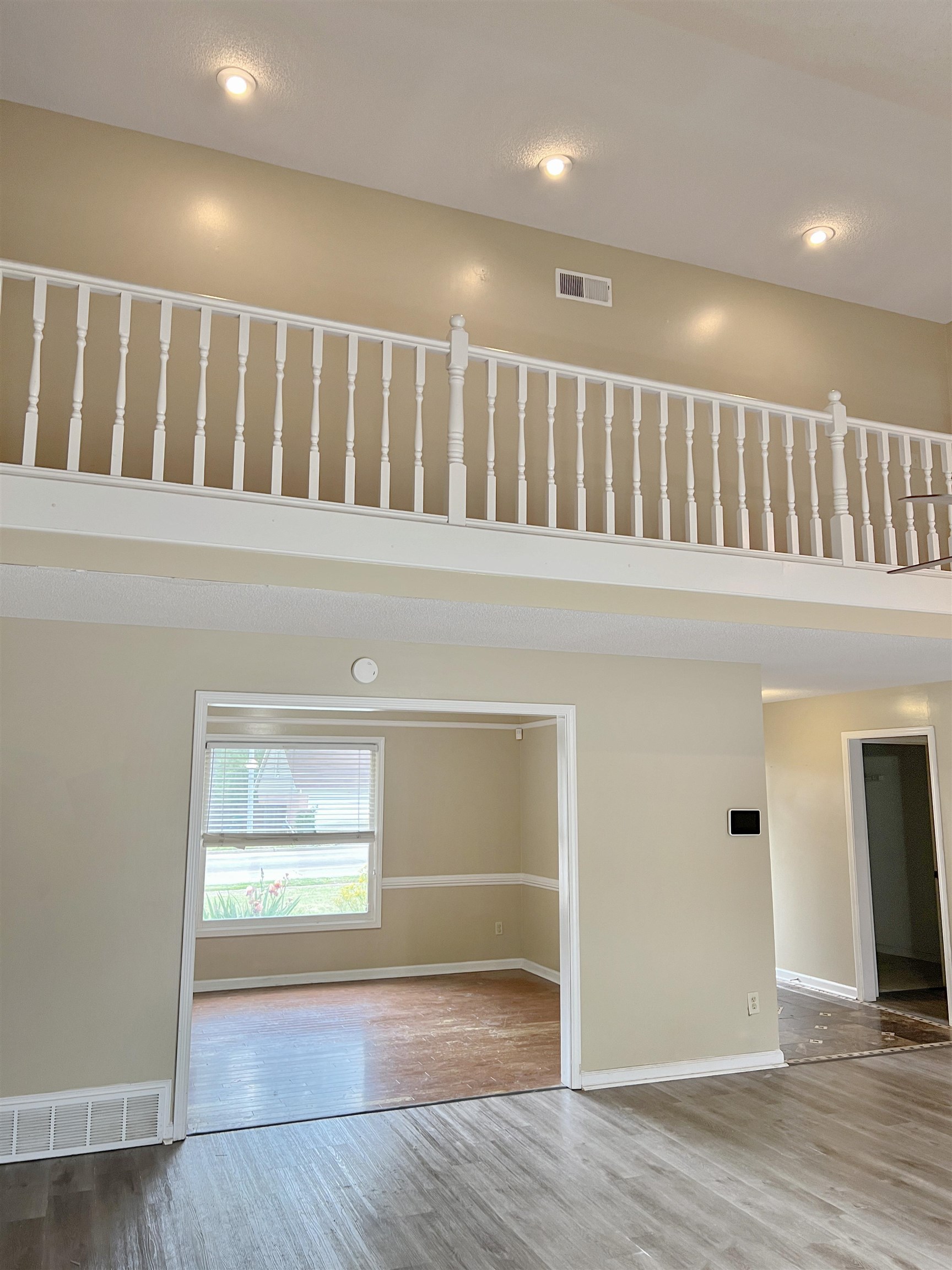 8879 CHIMNEYROCK BLVD