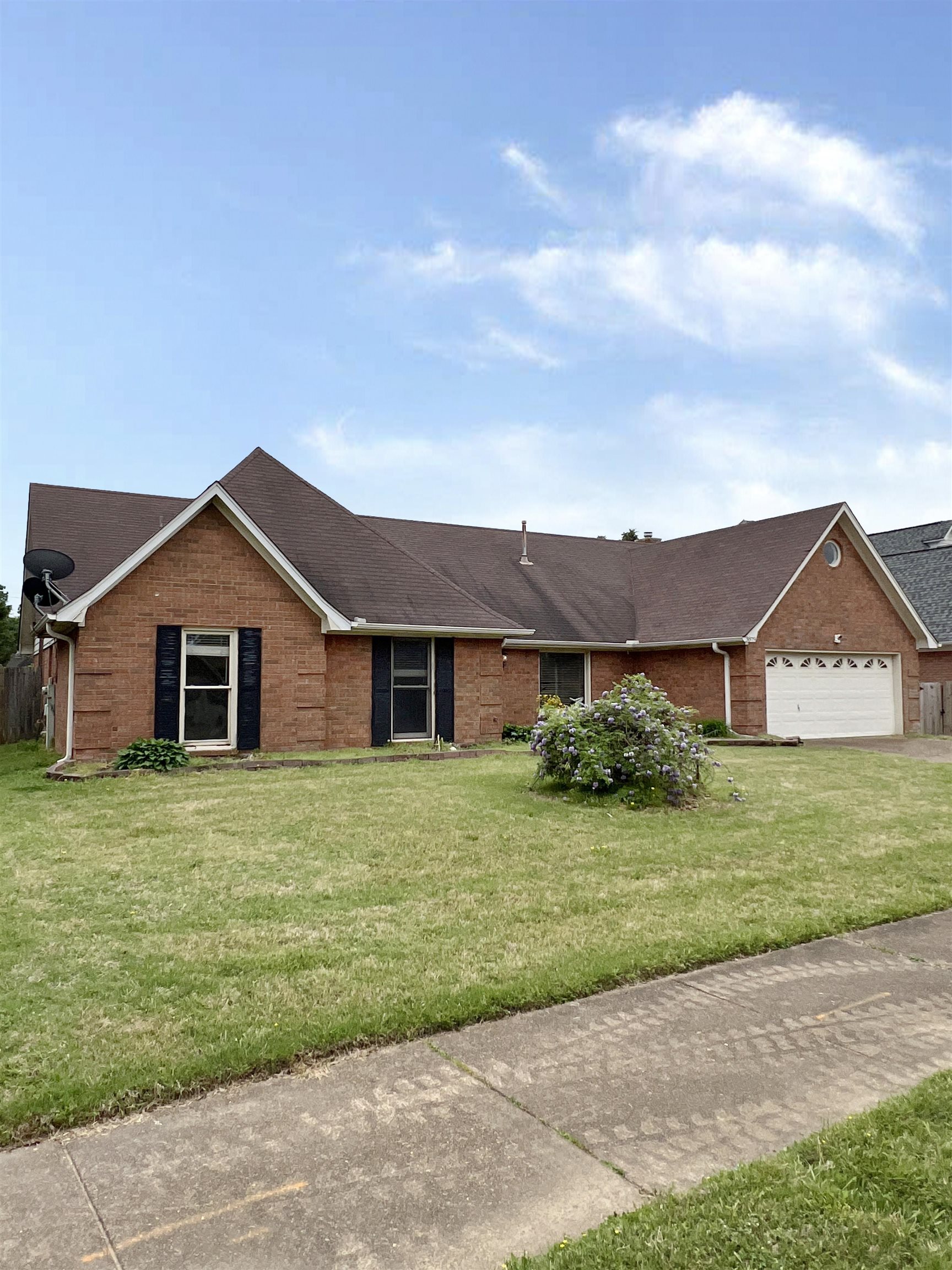 8879 CHIMNEYROCK BLVD