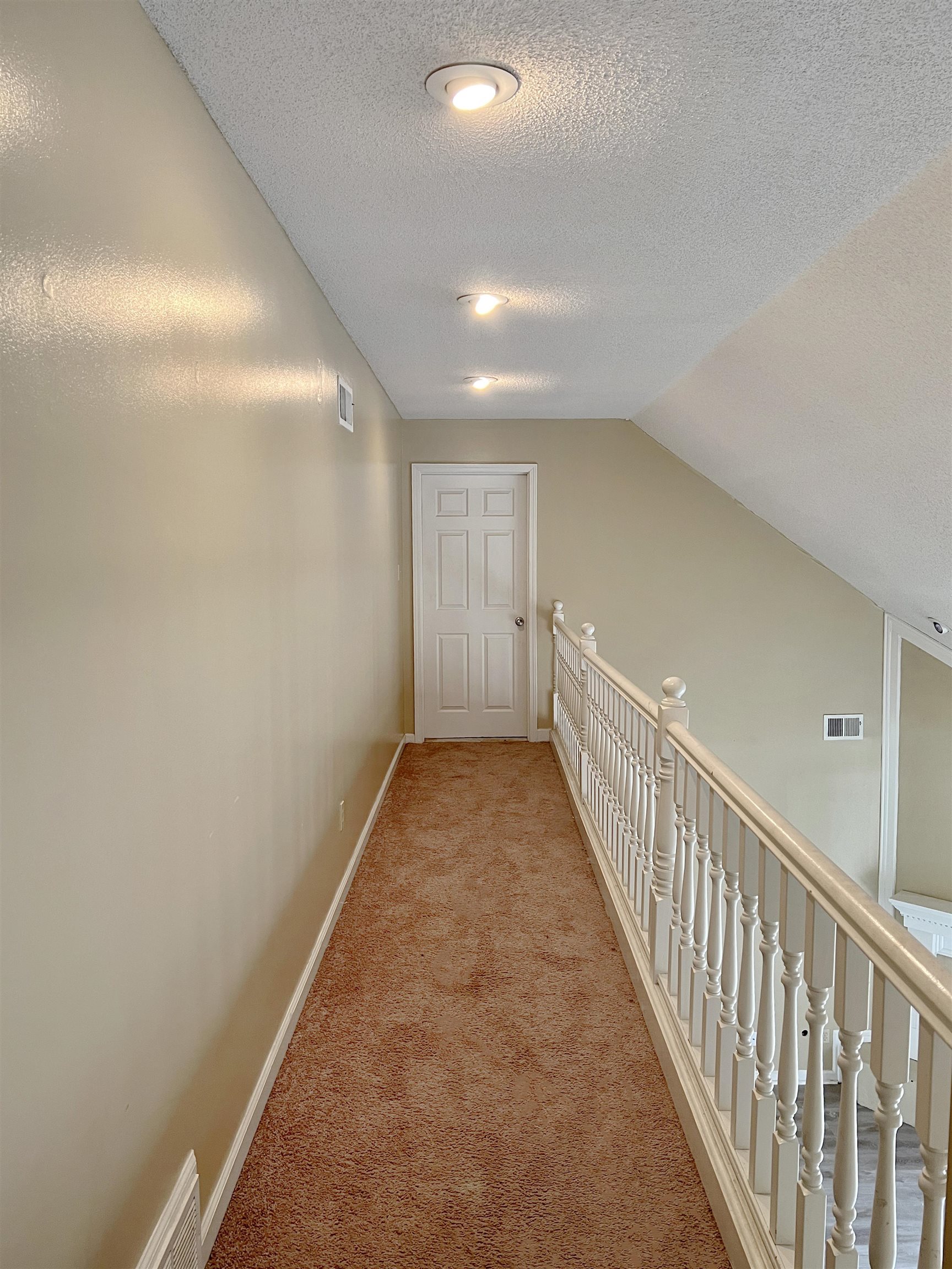 8879 CHIMNEYROCK BLVD