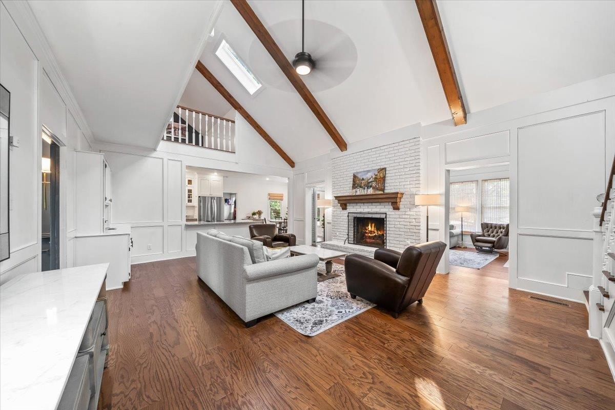 8475 DOGWOOD RD