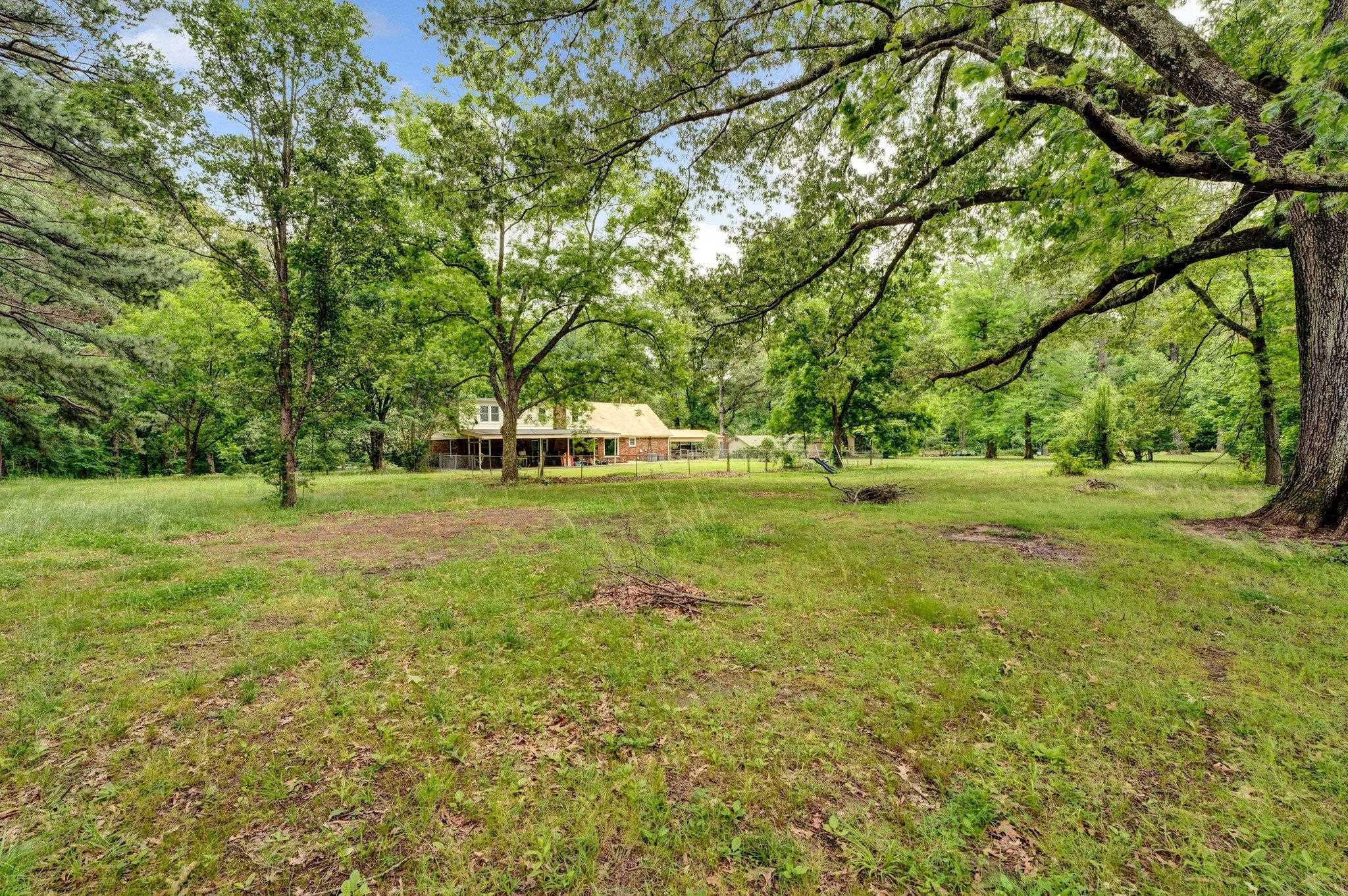 6121 ASHLEY RD