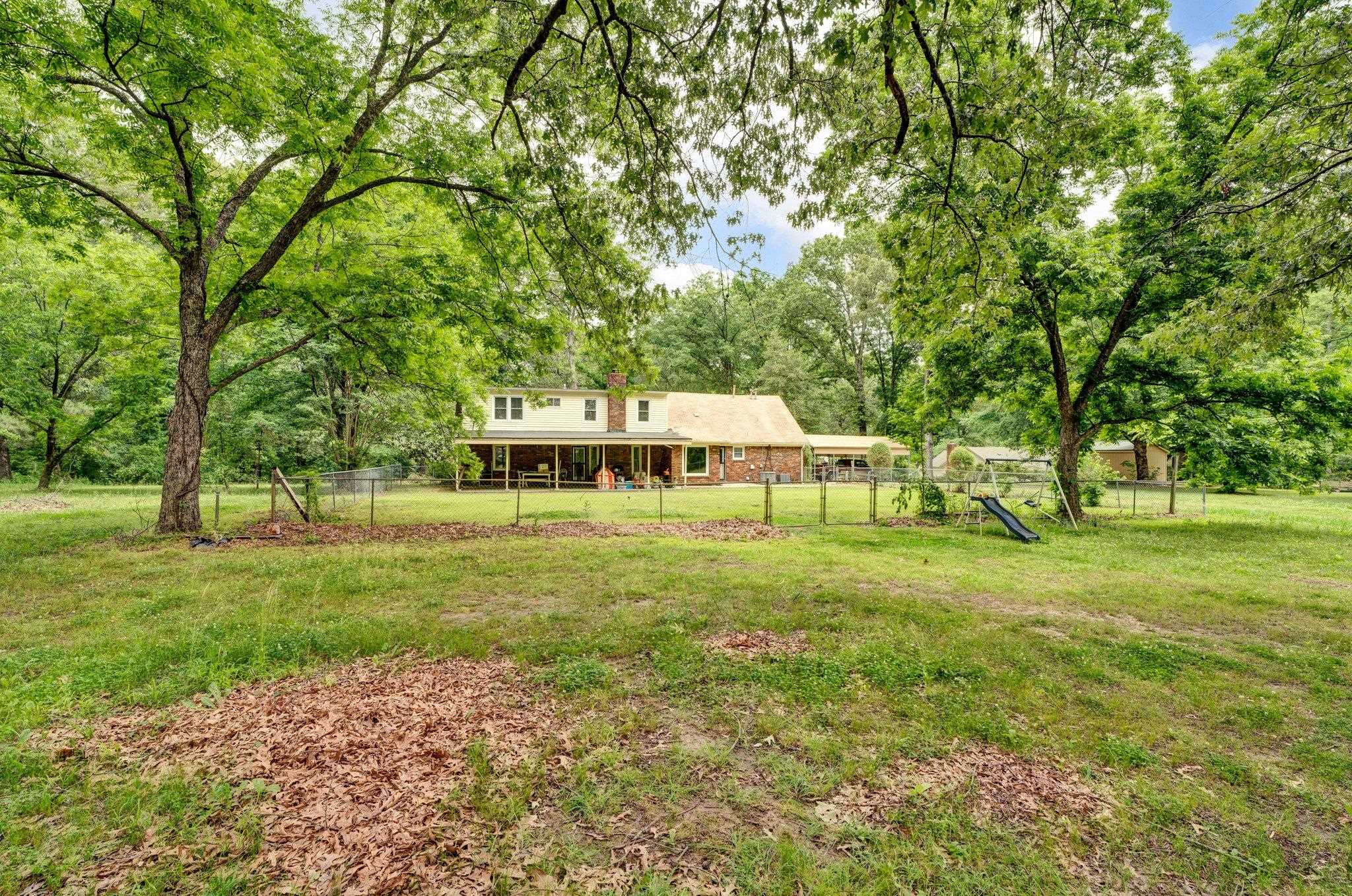 6121 ASHLEY RD