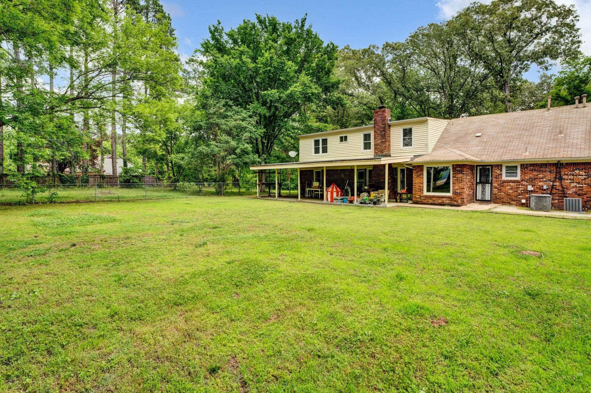 6121 ASHLEY RD