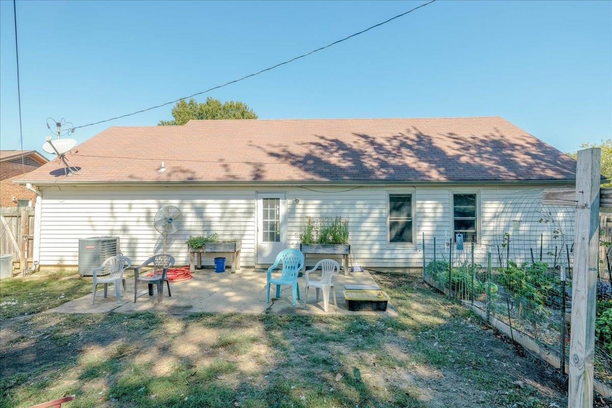 4357 WATER BRIAR RD