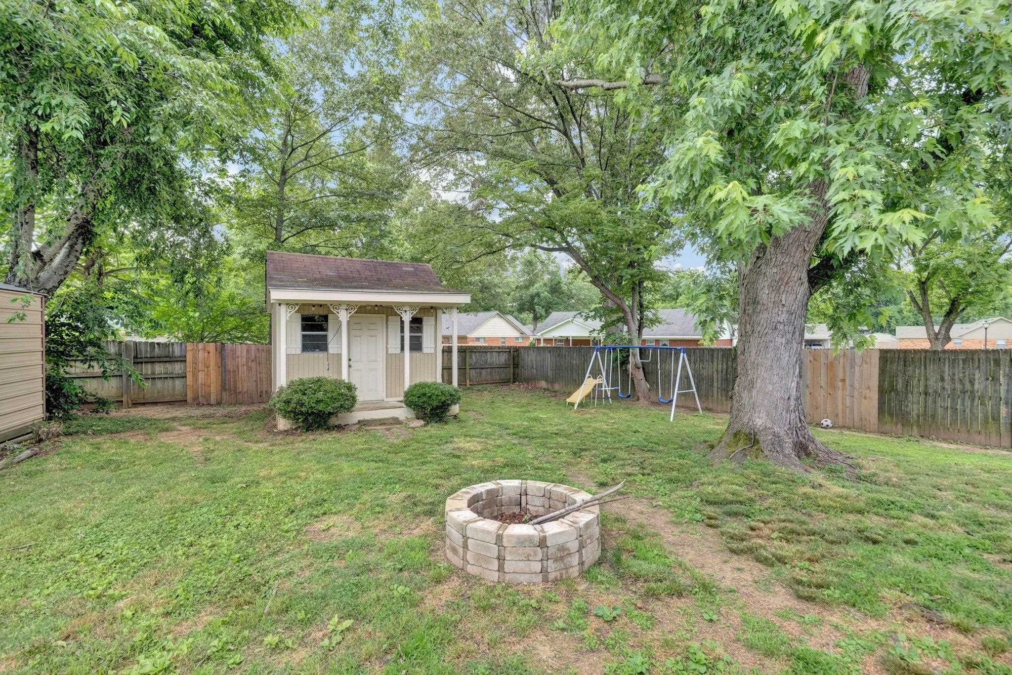 3990 LUTHER RD
