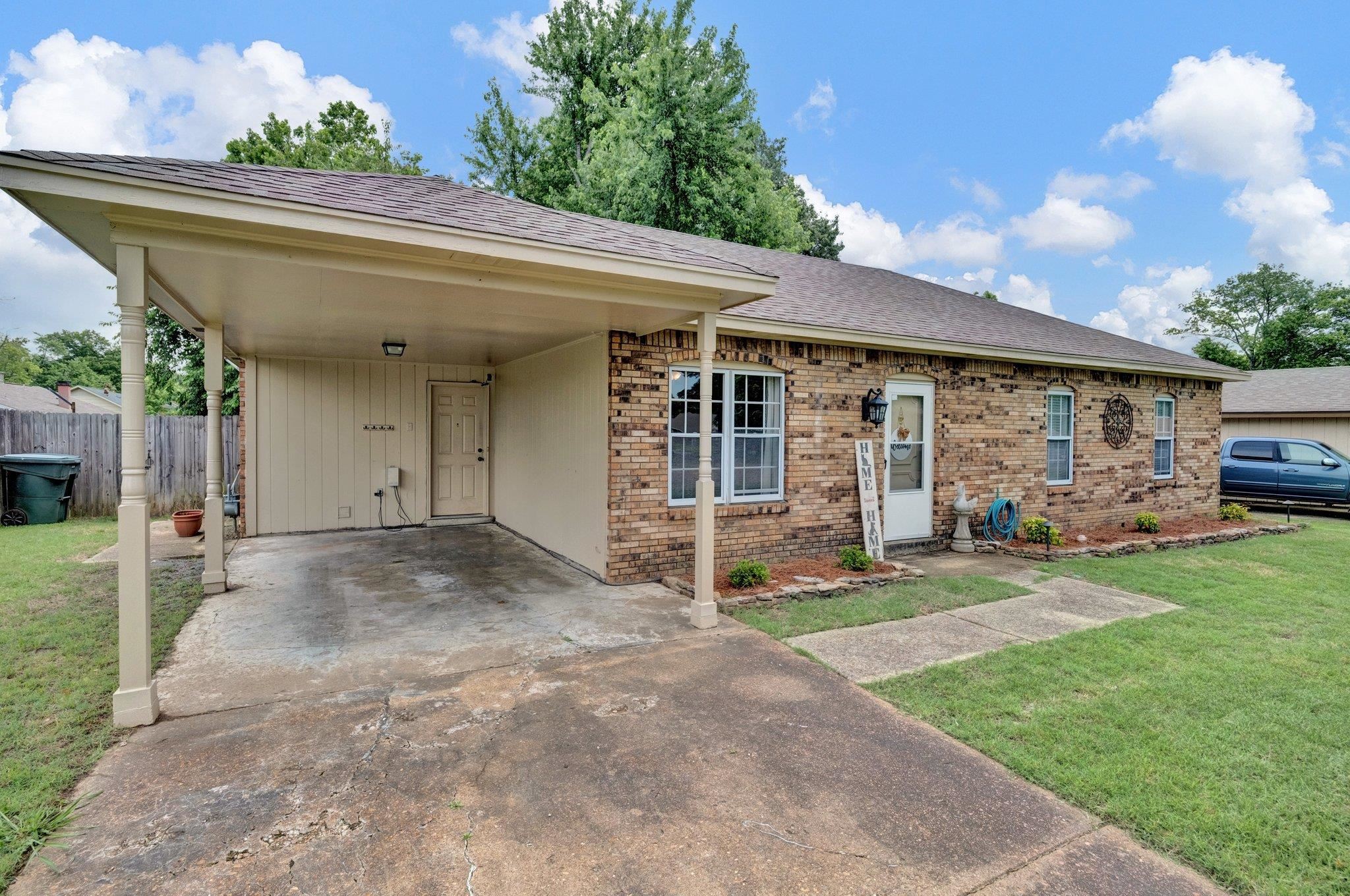 3990 LUTHER RD