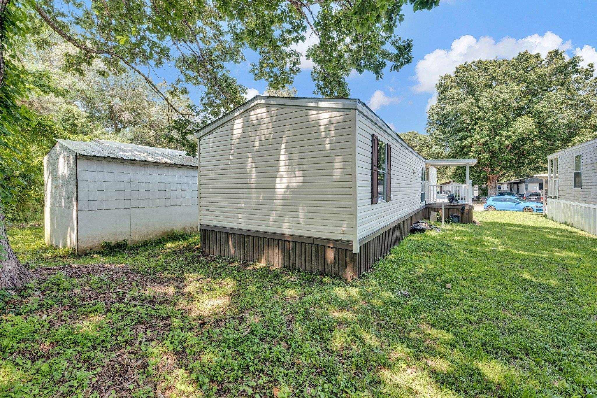 4889 CHUMBLER DR