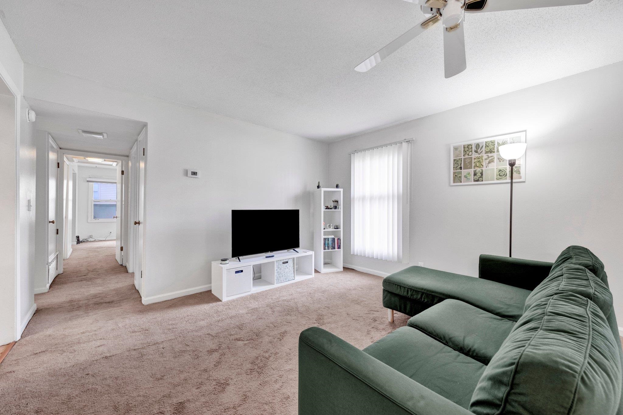 5906 NOYES CT Unit: 4