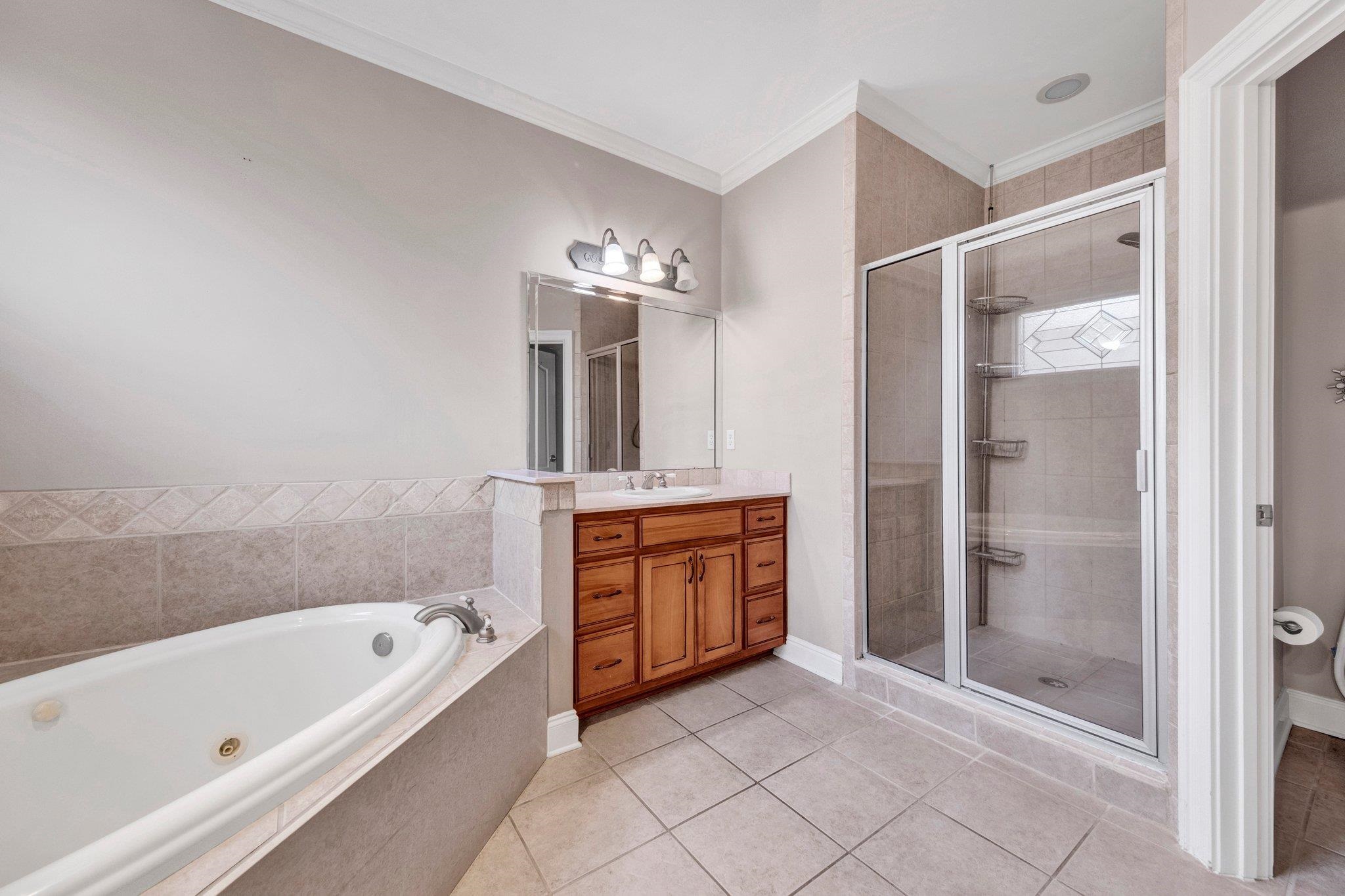 1062 CENTER RIDGE RD