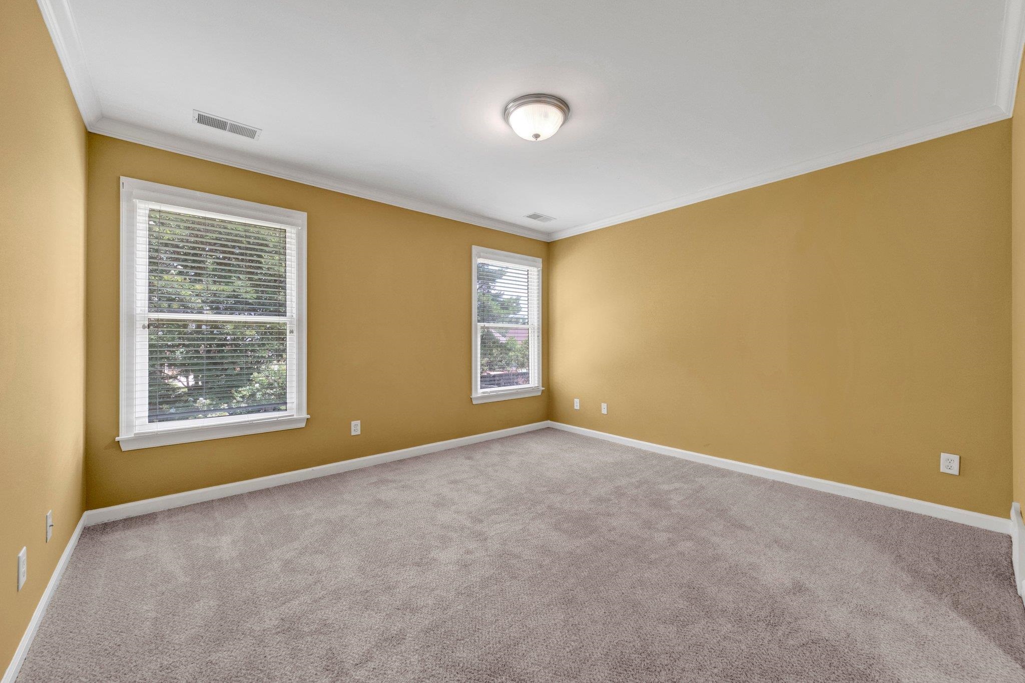 1062 CENTER RIDGE RD