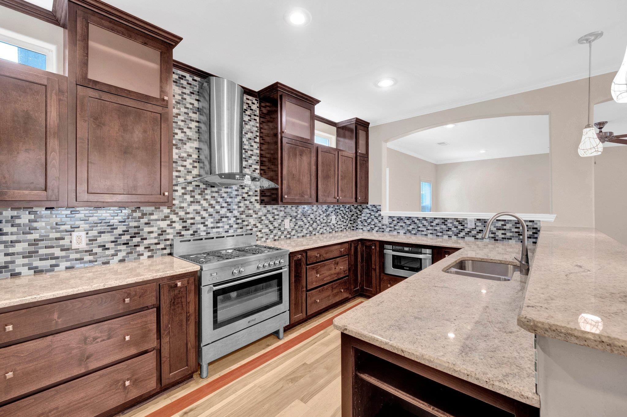 1160 HARBOR RIVER CV