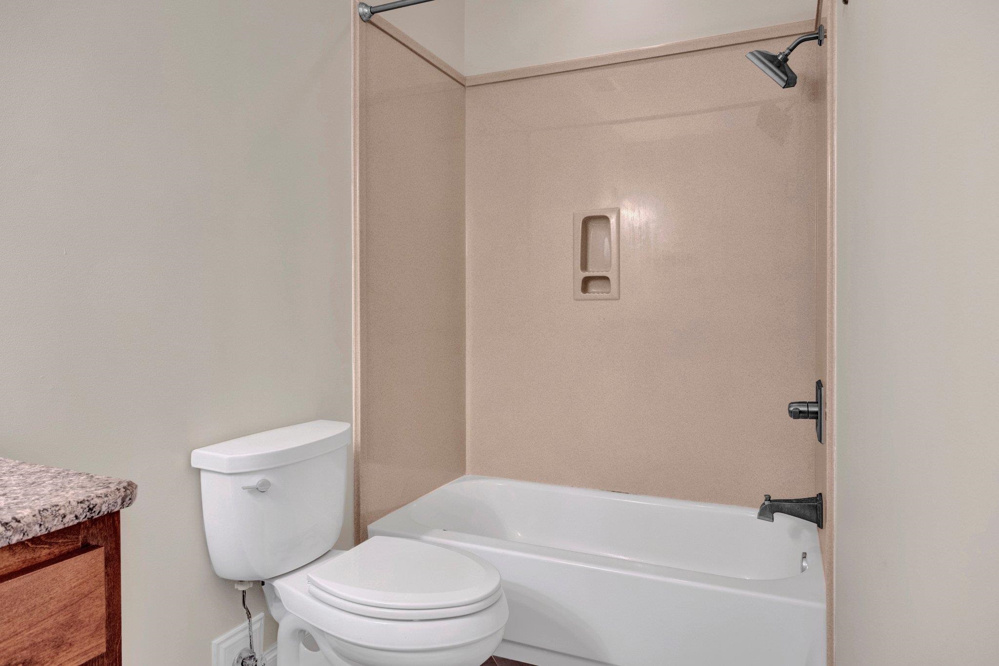 1160 HARBOR RIVER CV