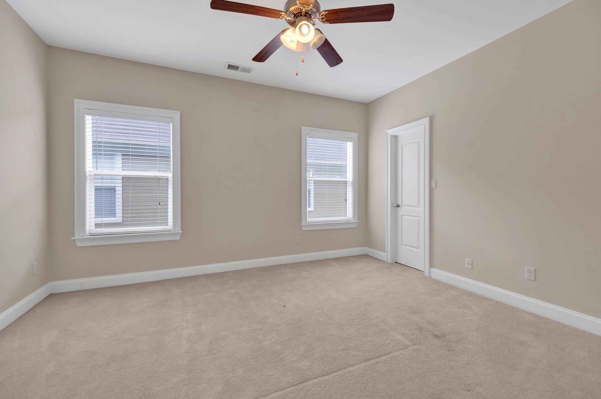 1160 HARBOR RIVER CV