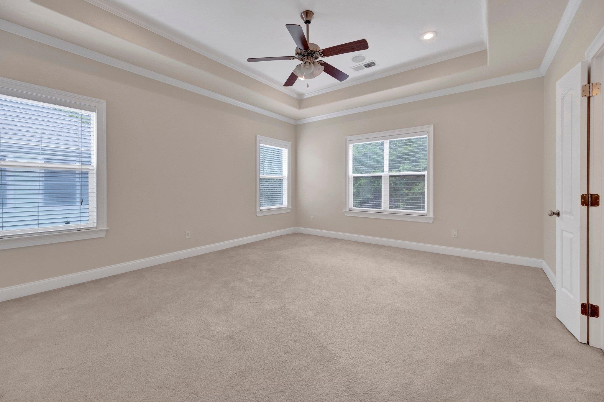 1160 HARBOR RIVER CV