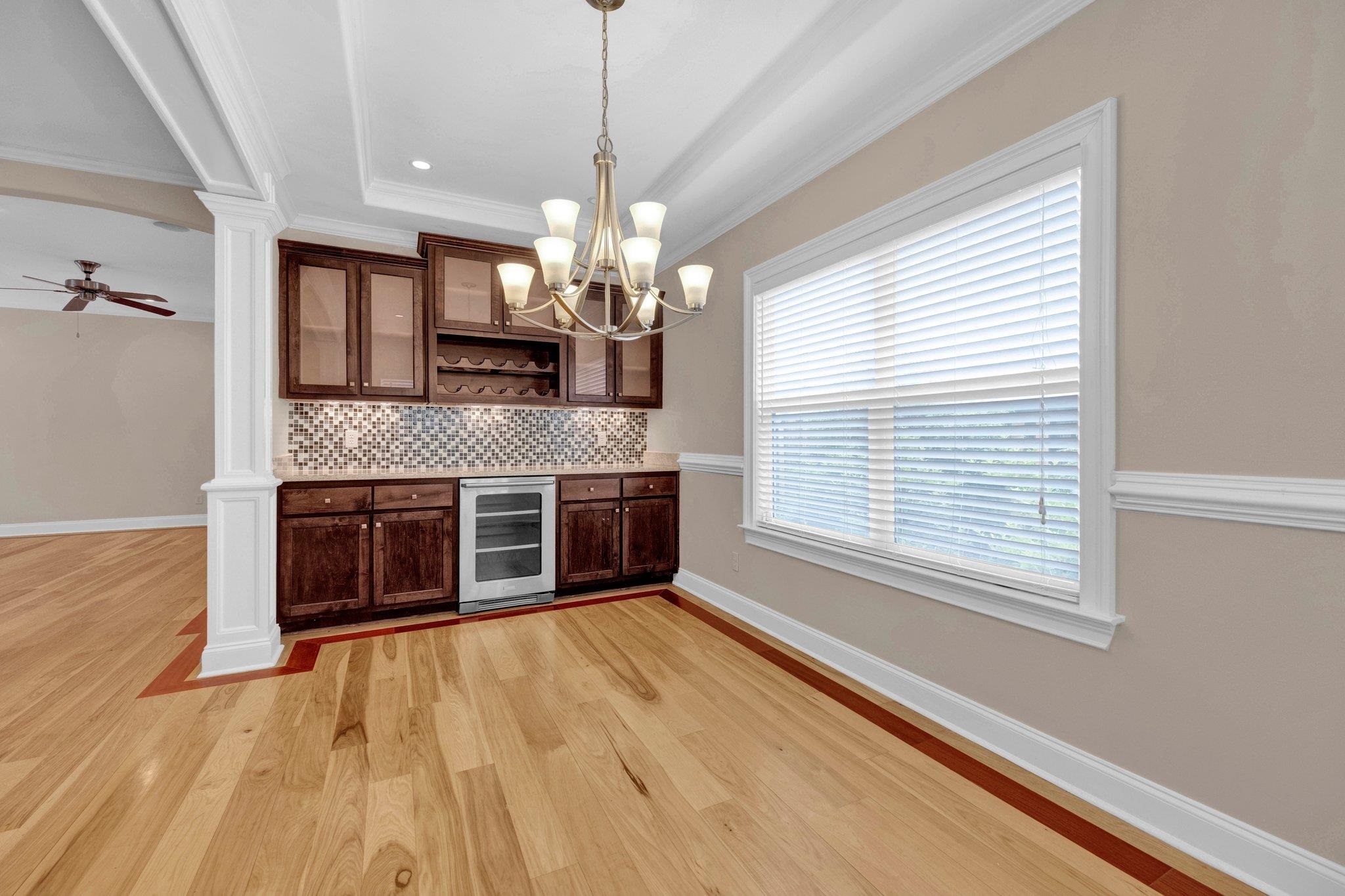 1160 HARBOR RIVER CV