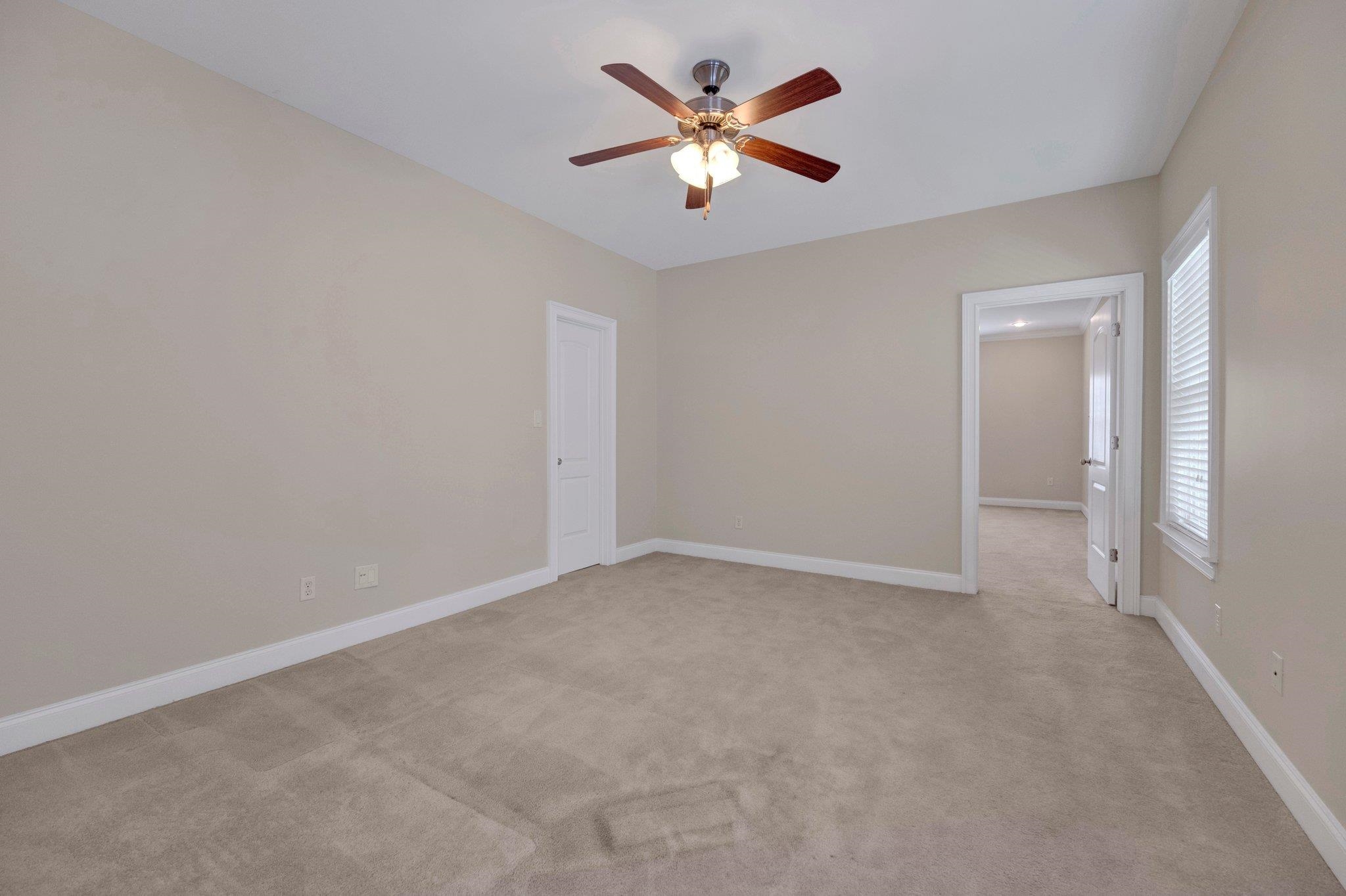 1160 HARBOR RIVER CV