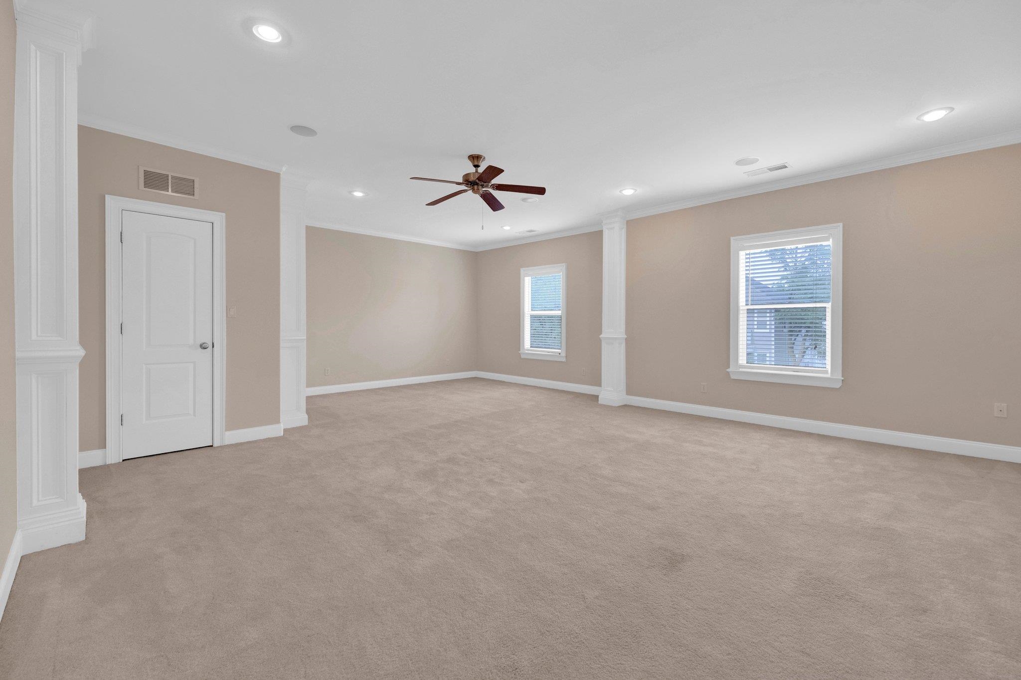 1160 HARBOR RIVER CV