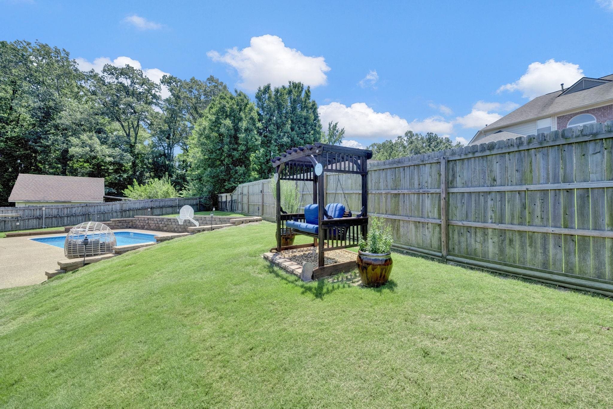 6661 E EASEAWAY CV E