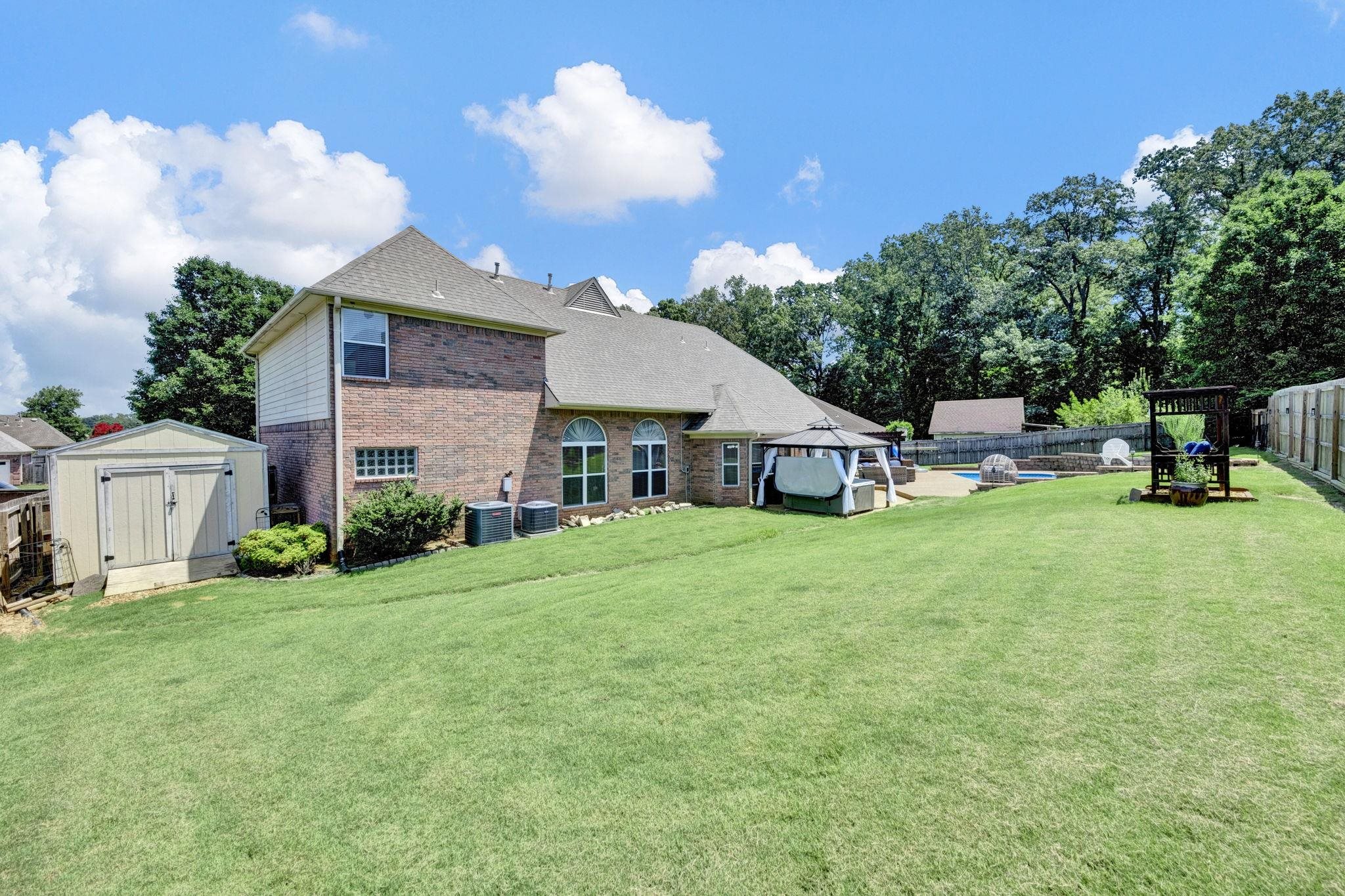 6661 E EASEAWAY CV E