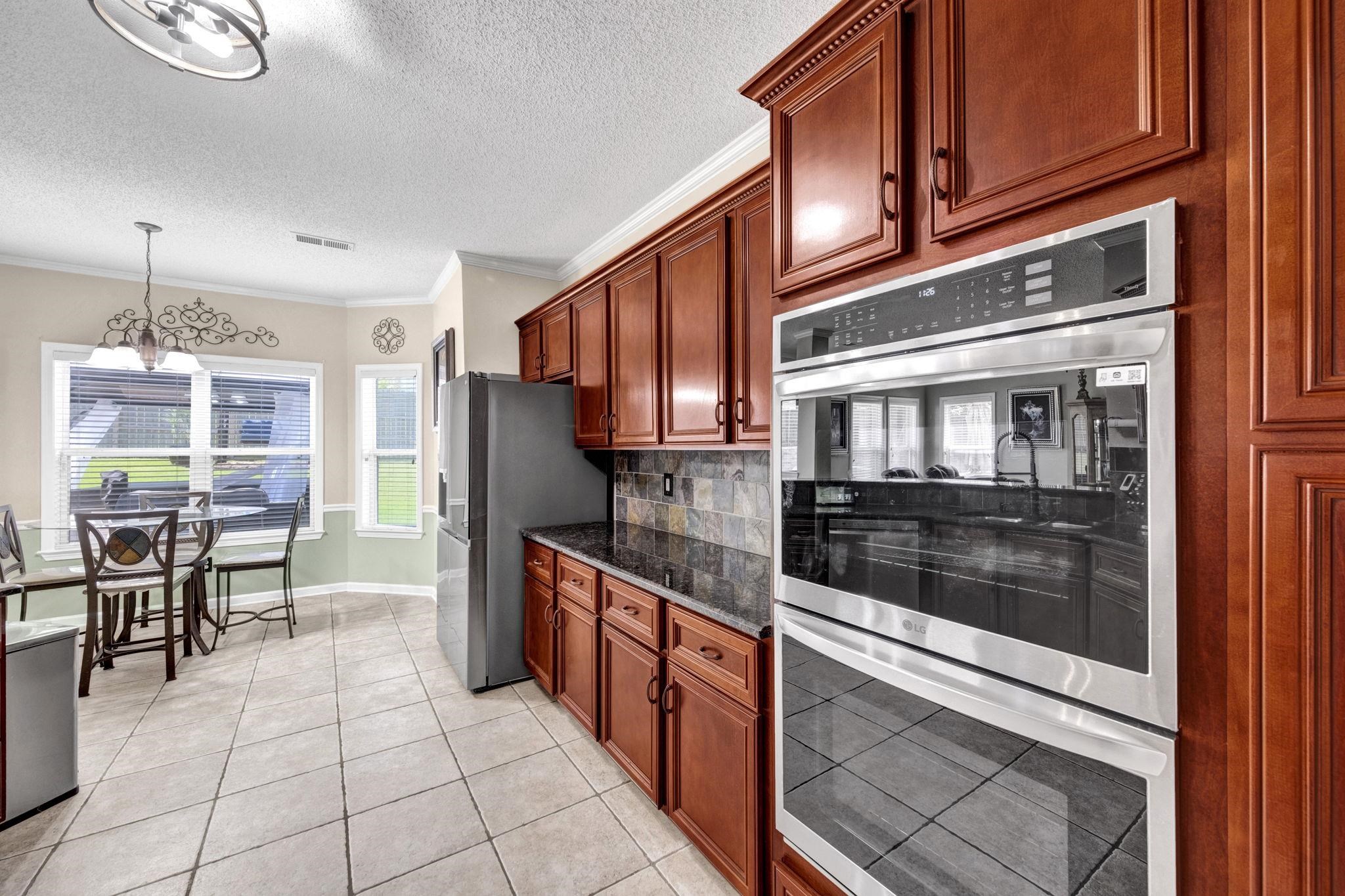 6661 E EASEAWAY CV E