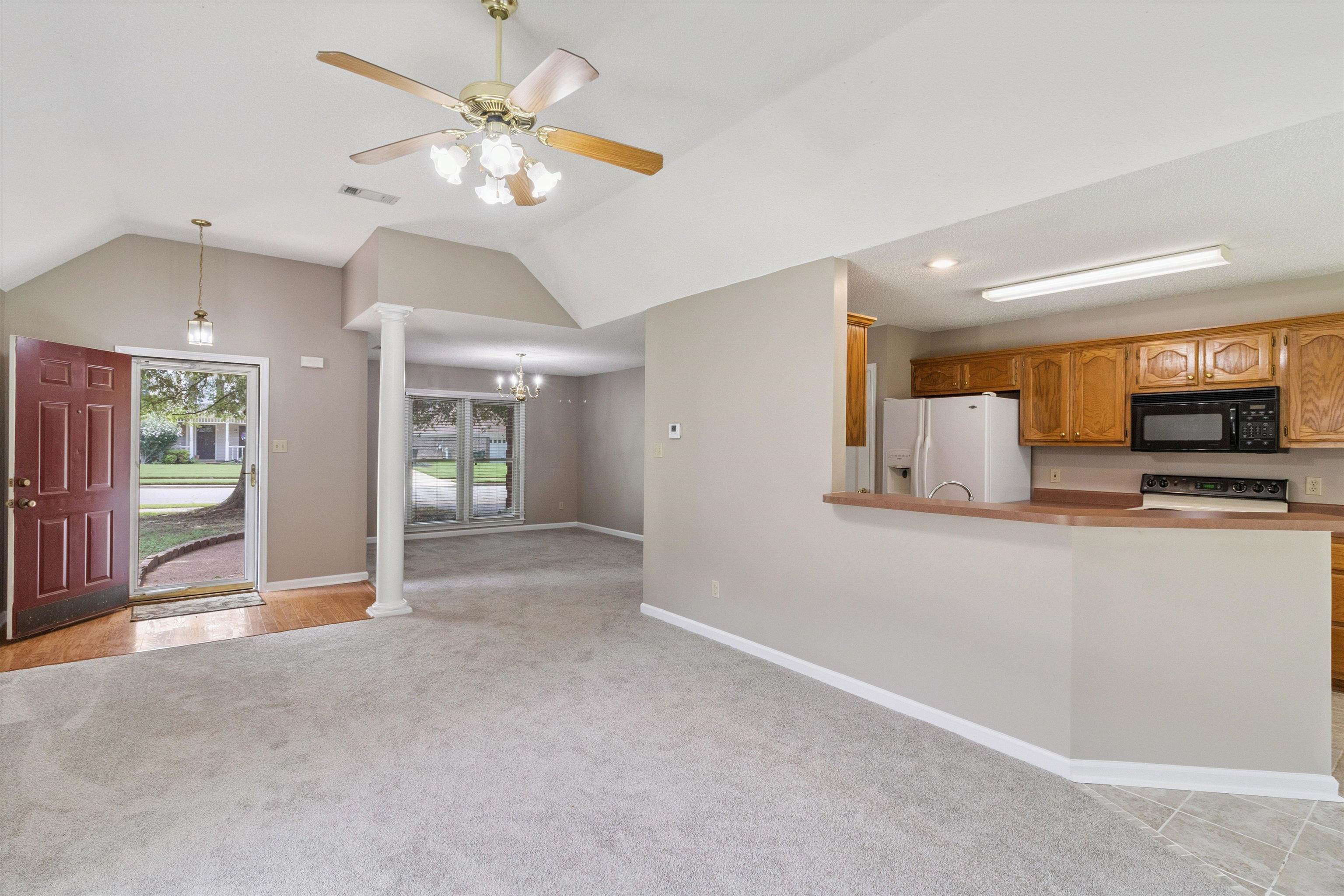 157 DUDNEY MEAD CV