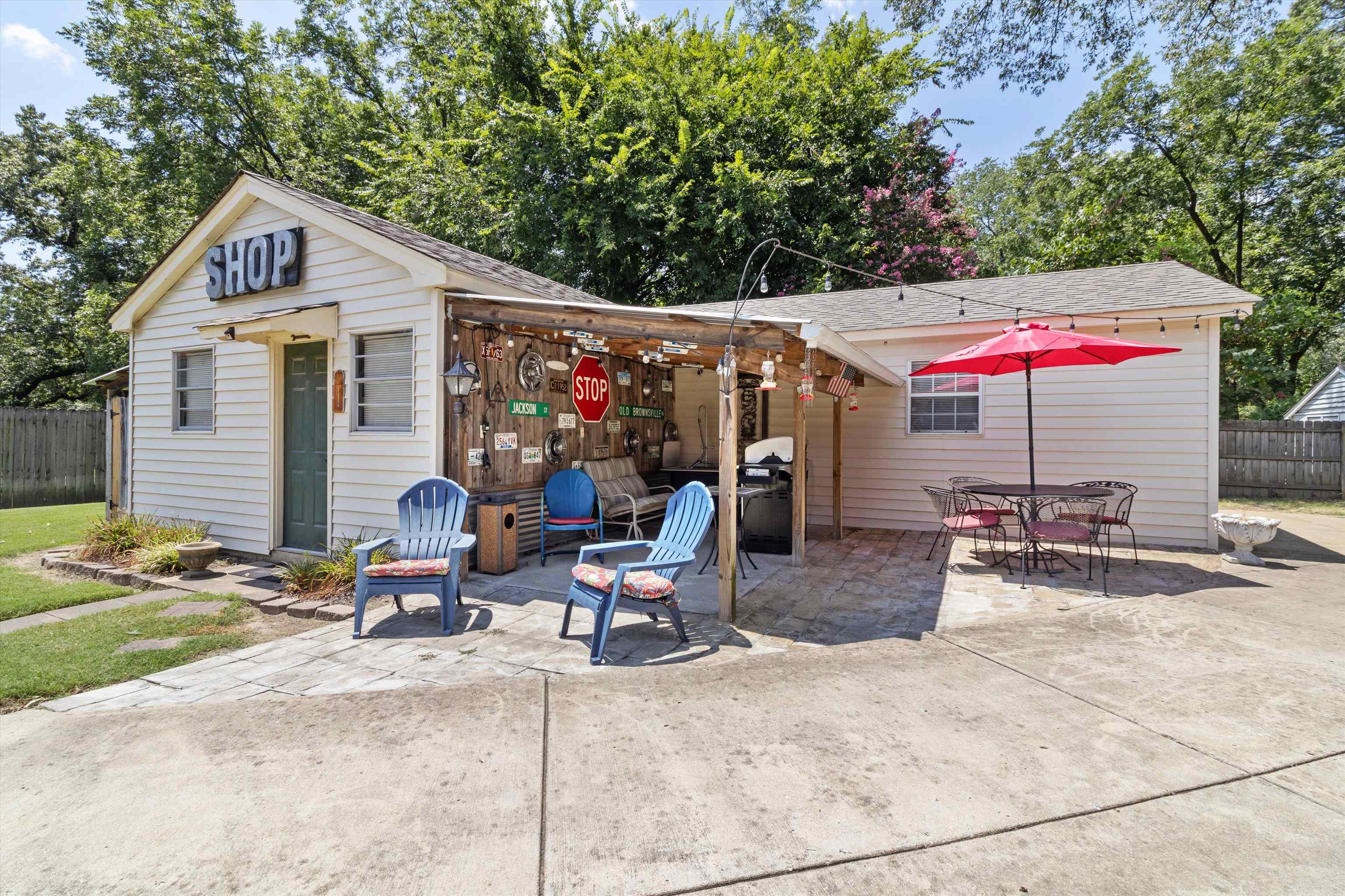 2523 E HAWTHORNE RD E