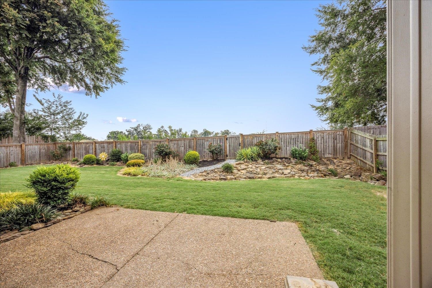 3148 HILL LAKE DR