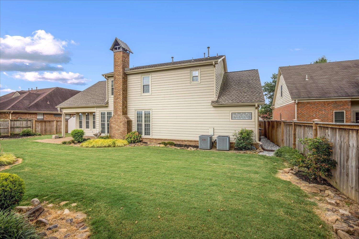 3148 HILL LAKE DR