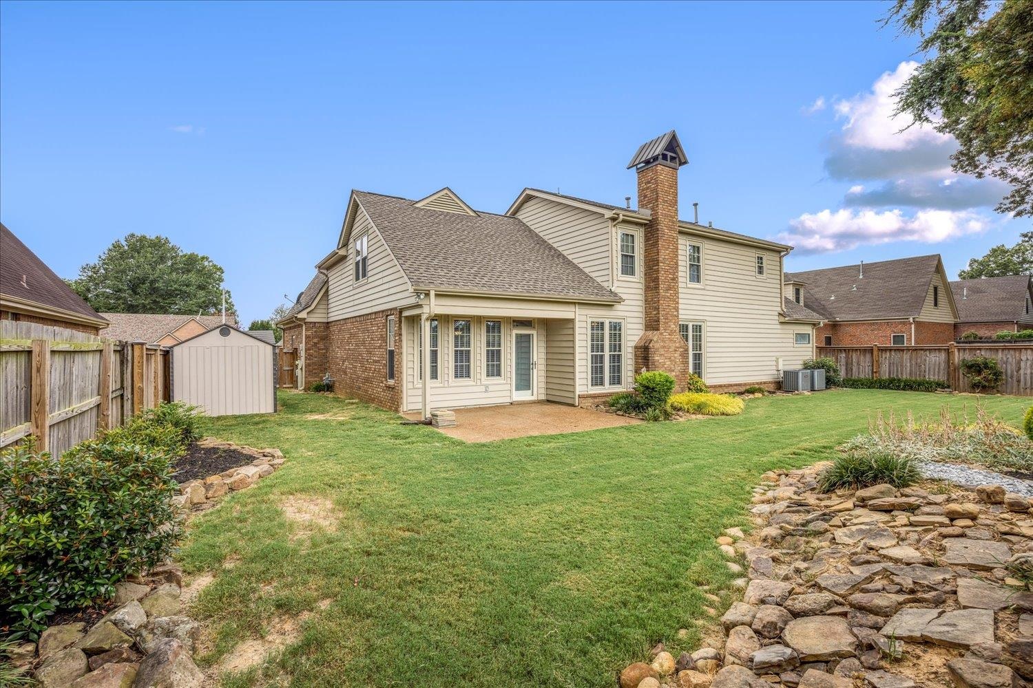 3148 HILL LAKE DR