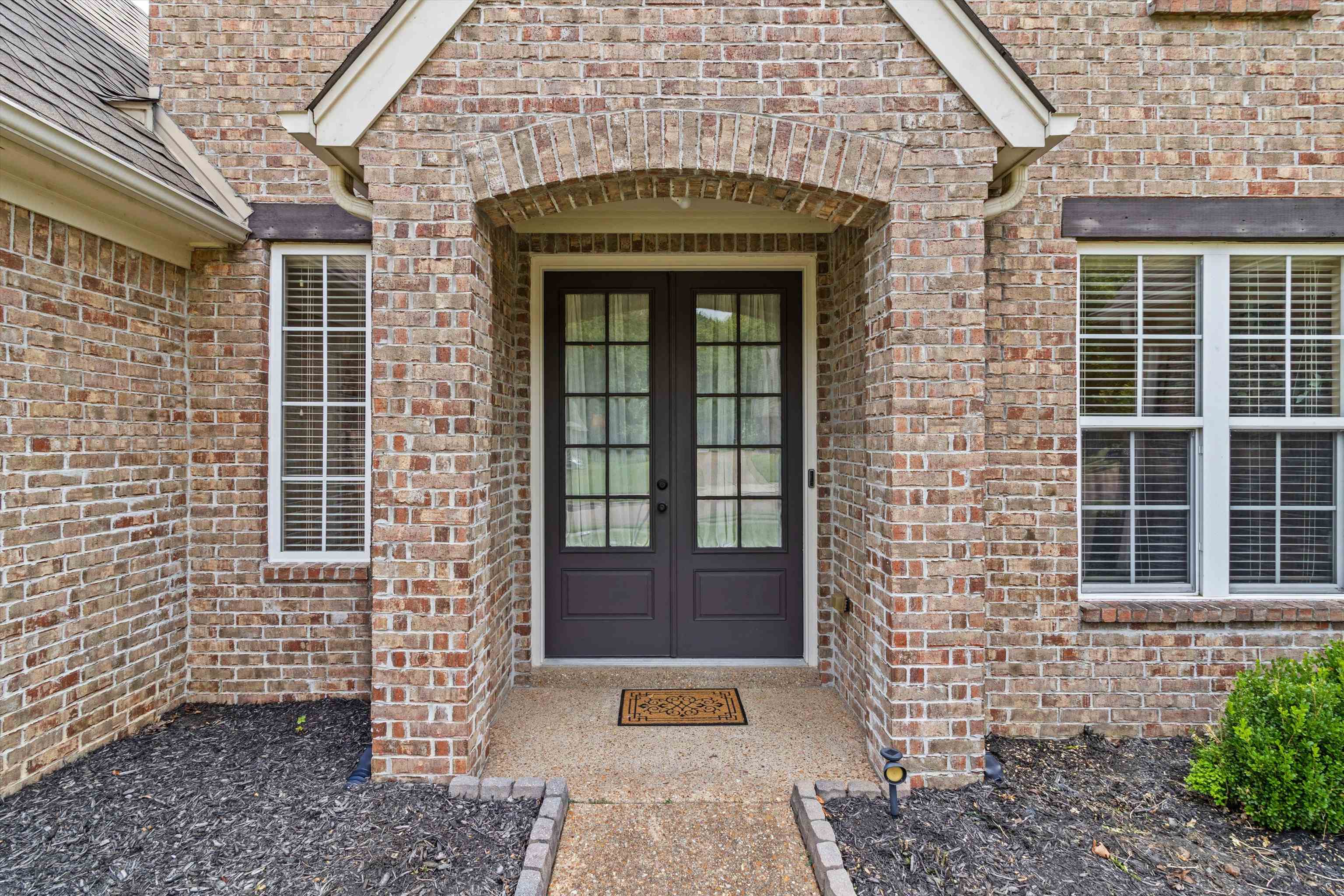 4588 CRADDLE HILL DR