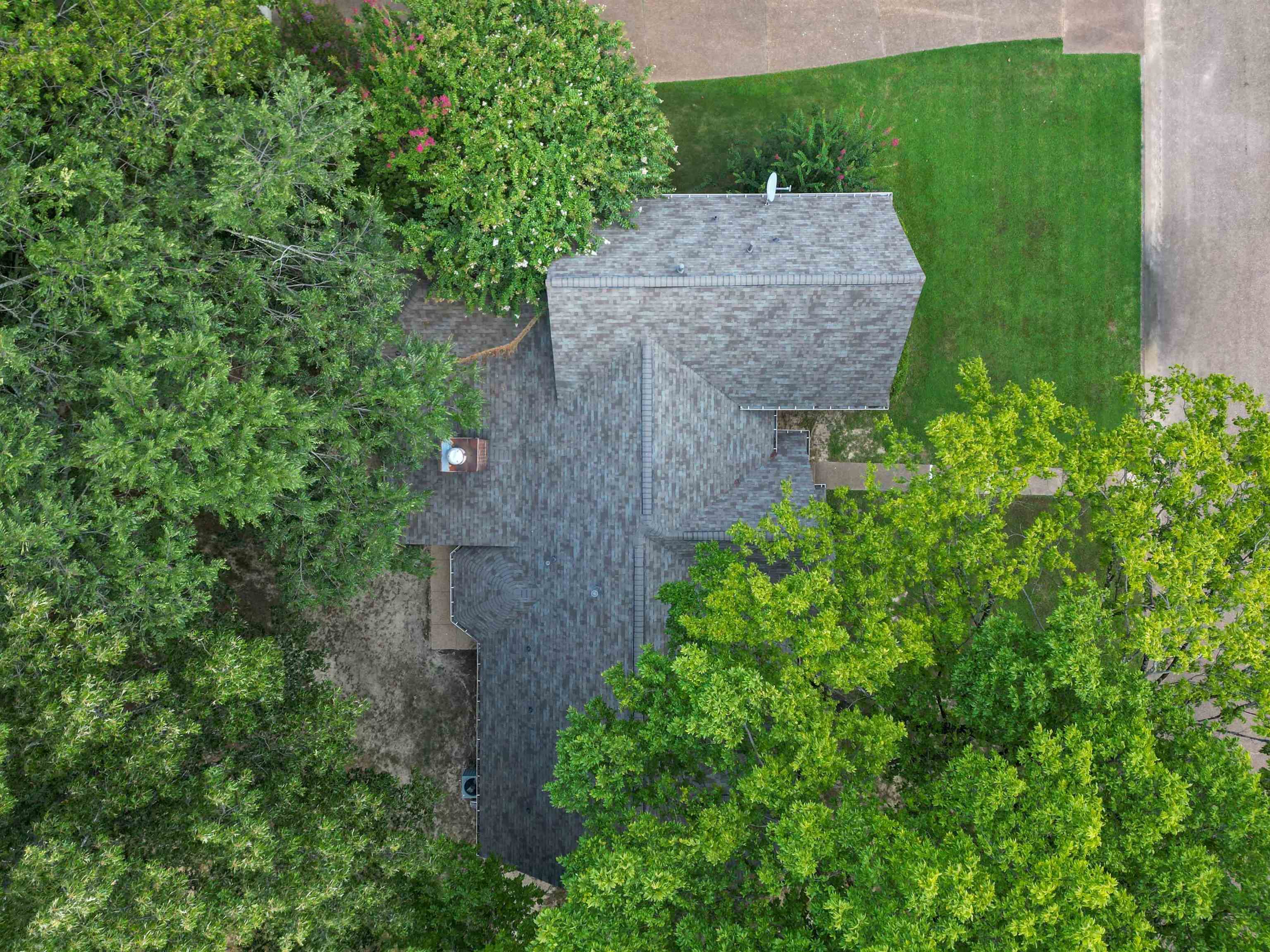 510 OLD OAK LN