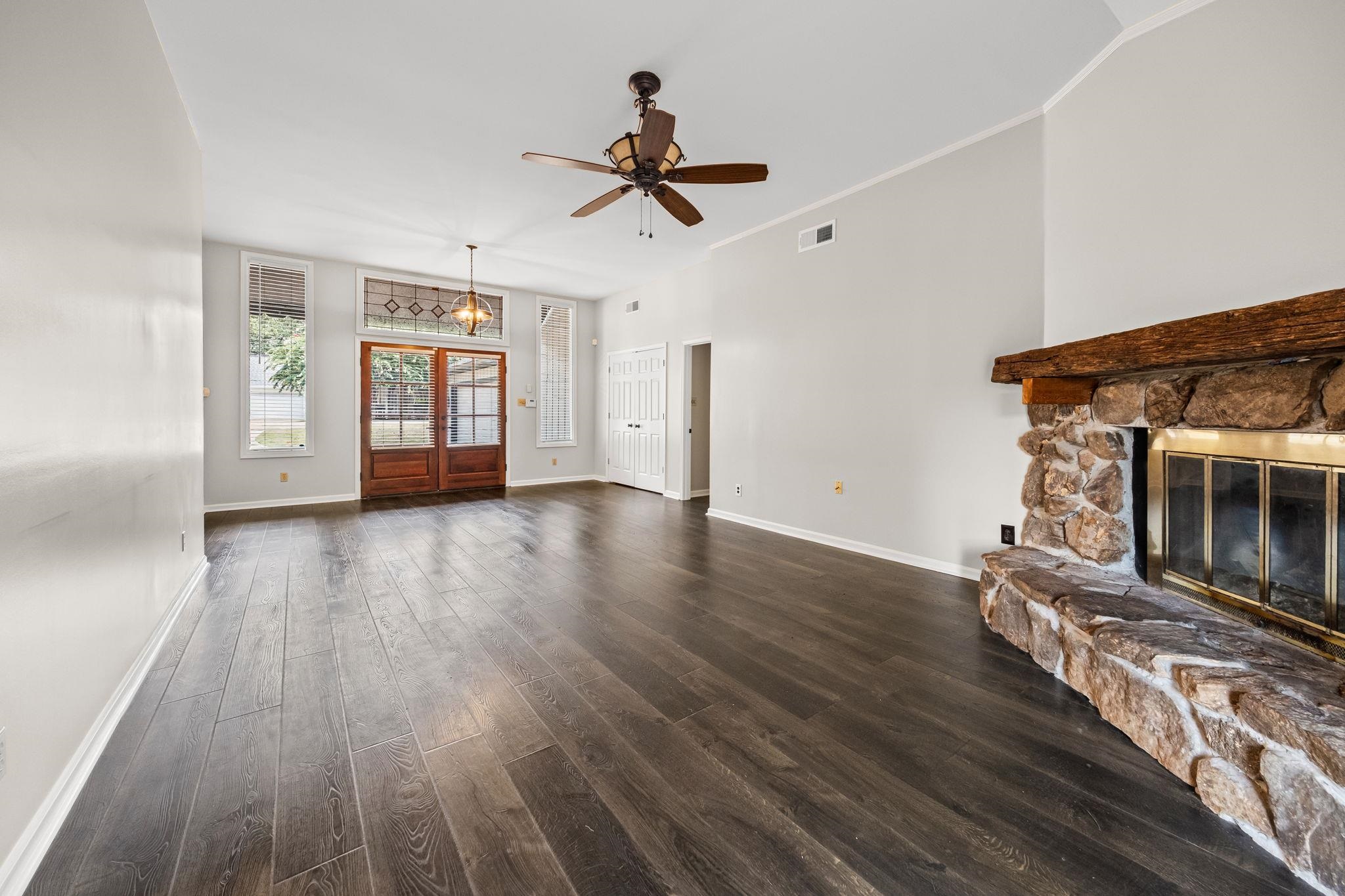 4071 CEDAR POINT RD