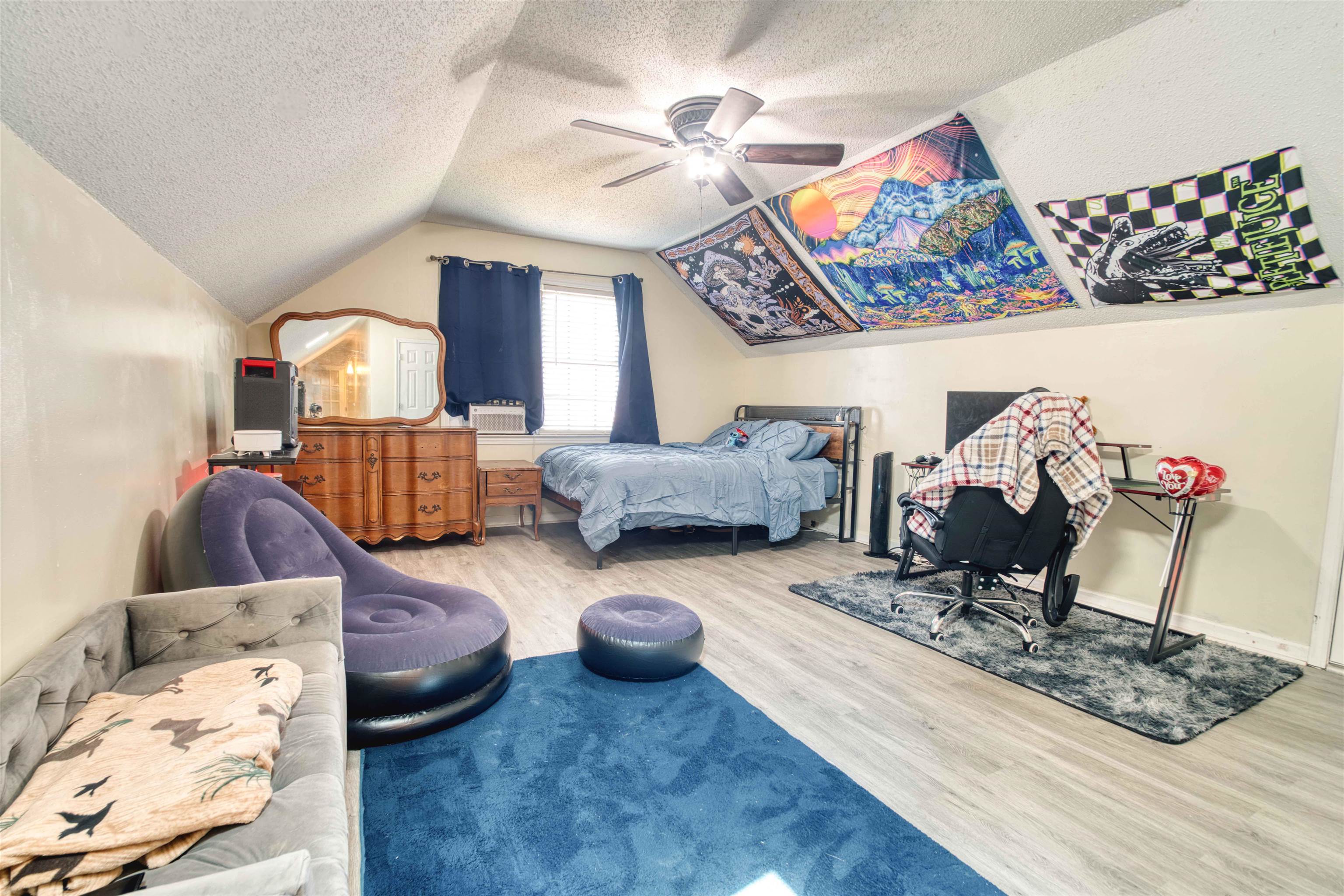 3216 VENSON DR