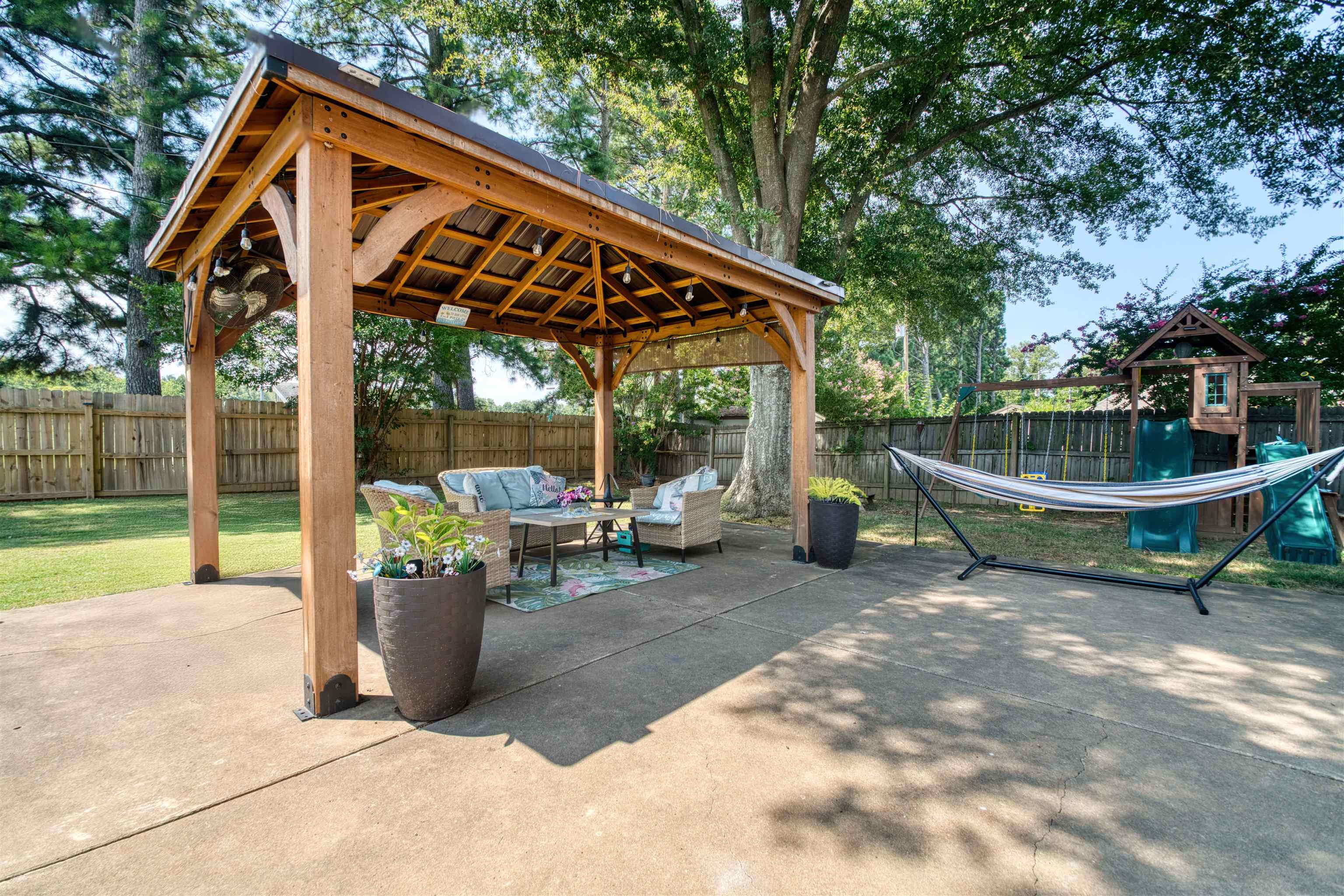 3216 VENSON DR