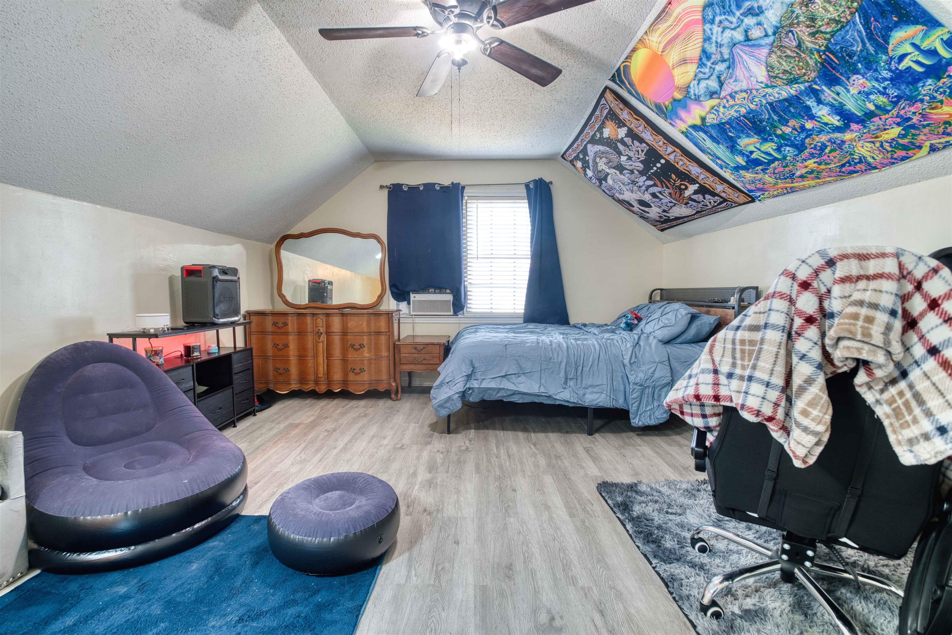 3216 VENSON DR