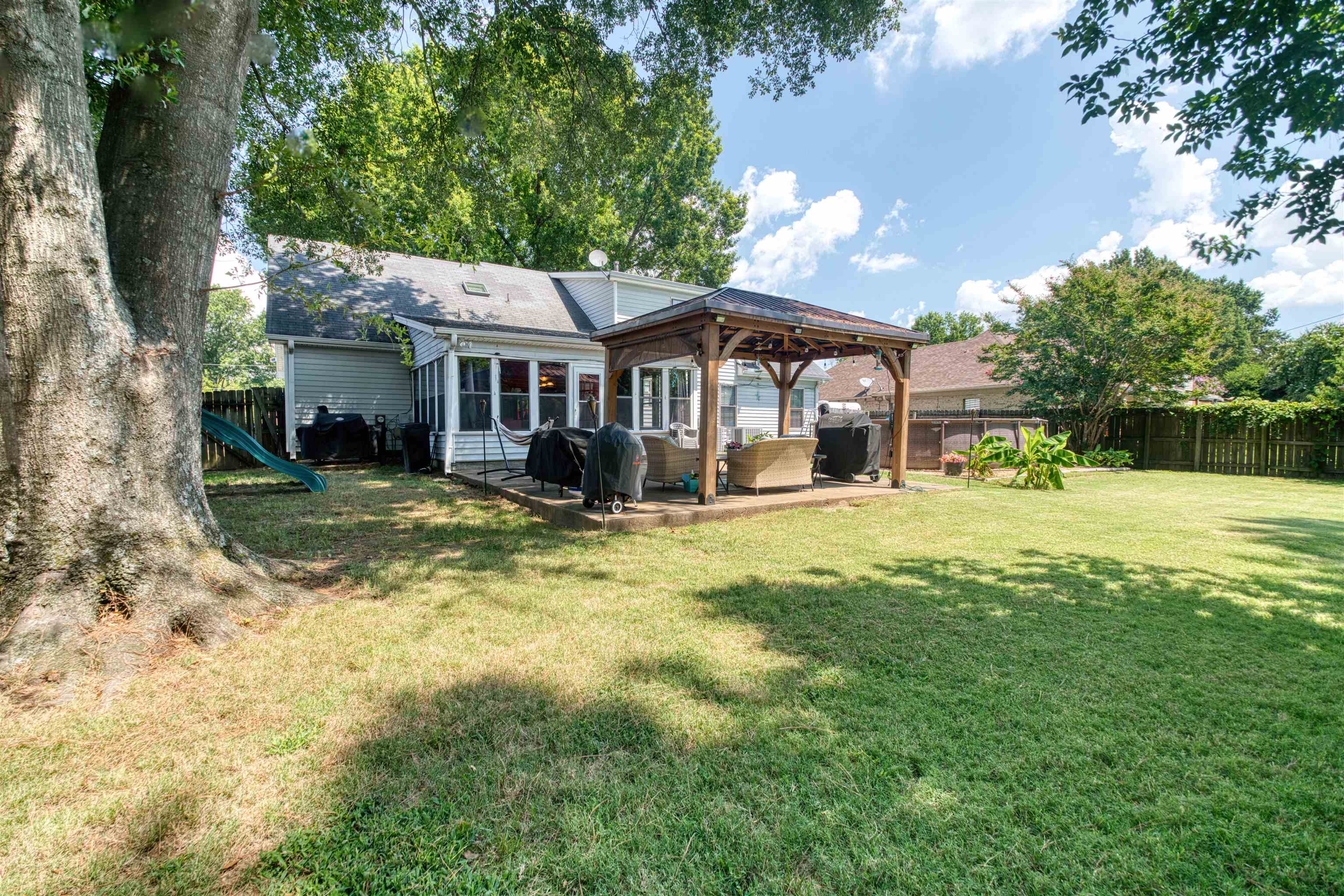 3216 VENSON DR