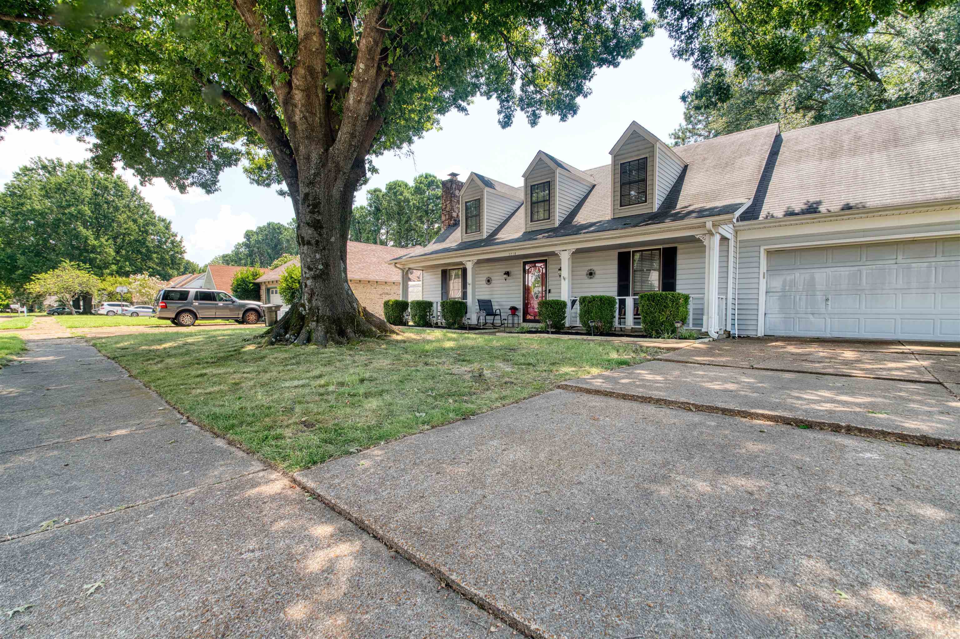 3216 VENSON DR