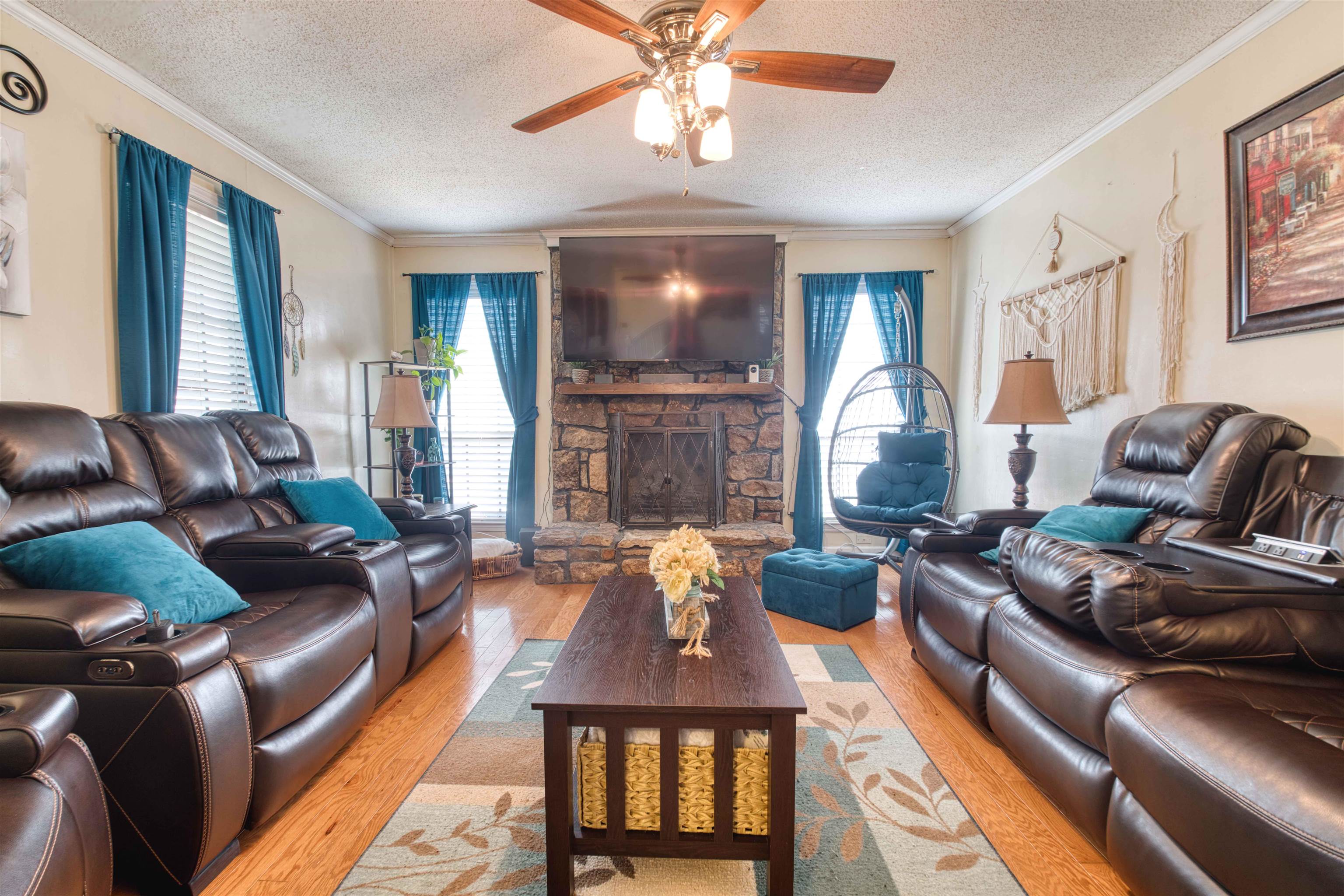 3216 VENSON DR
