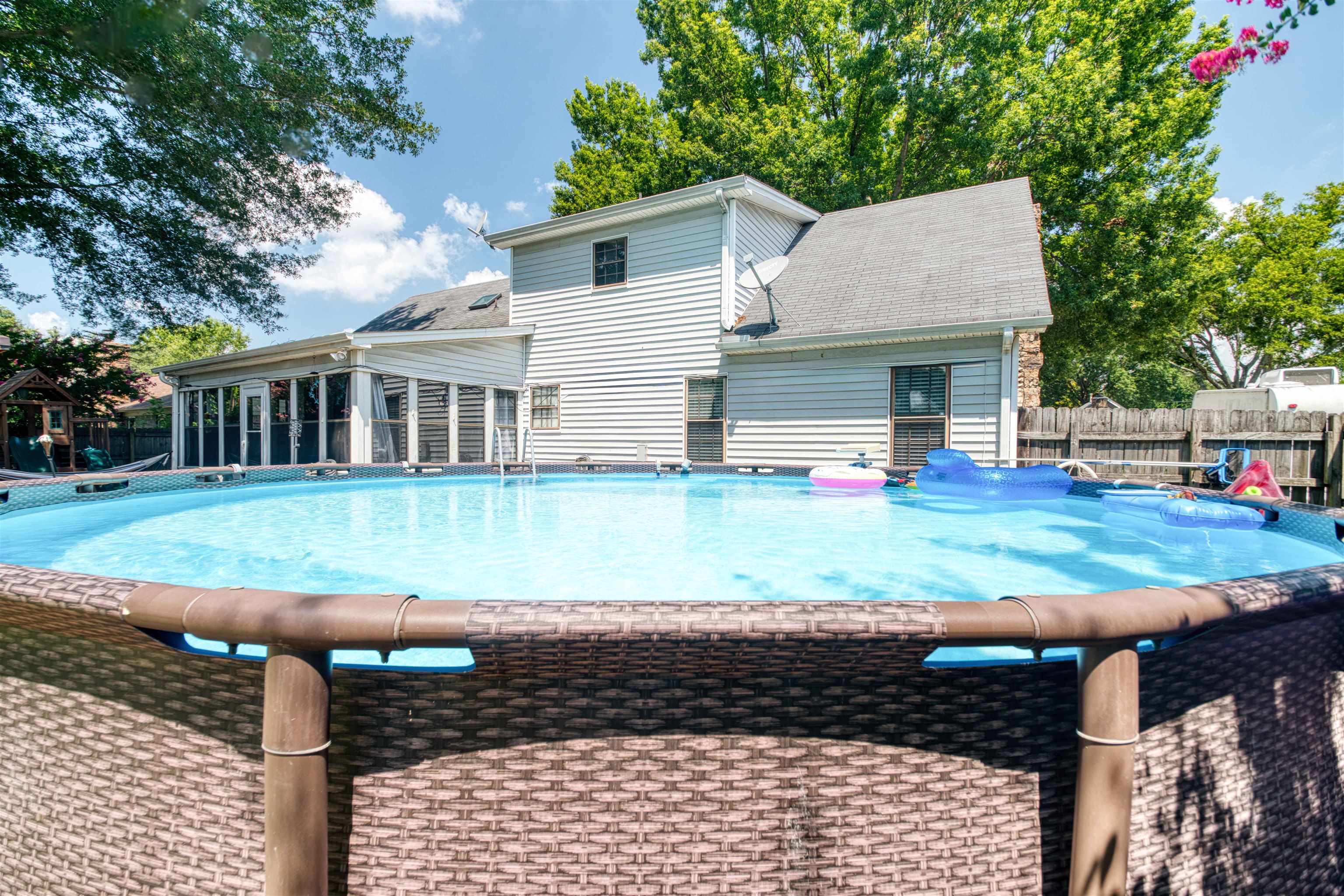 3216 VENSON DR