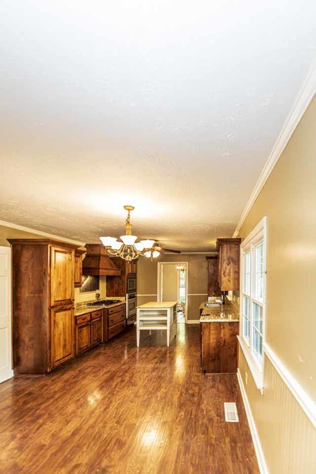 8048 ROSEMARK RD