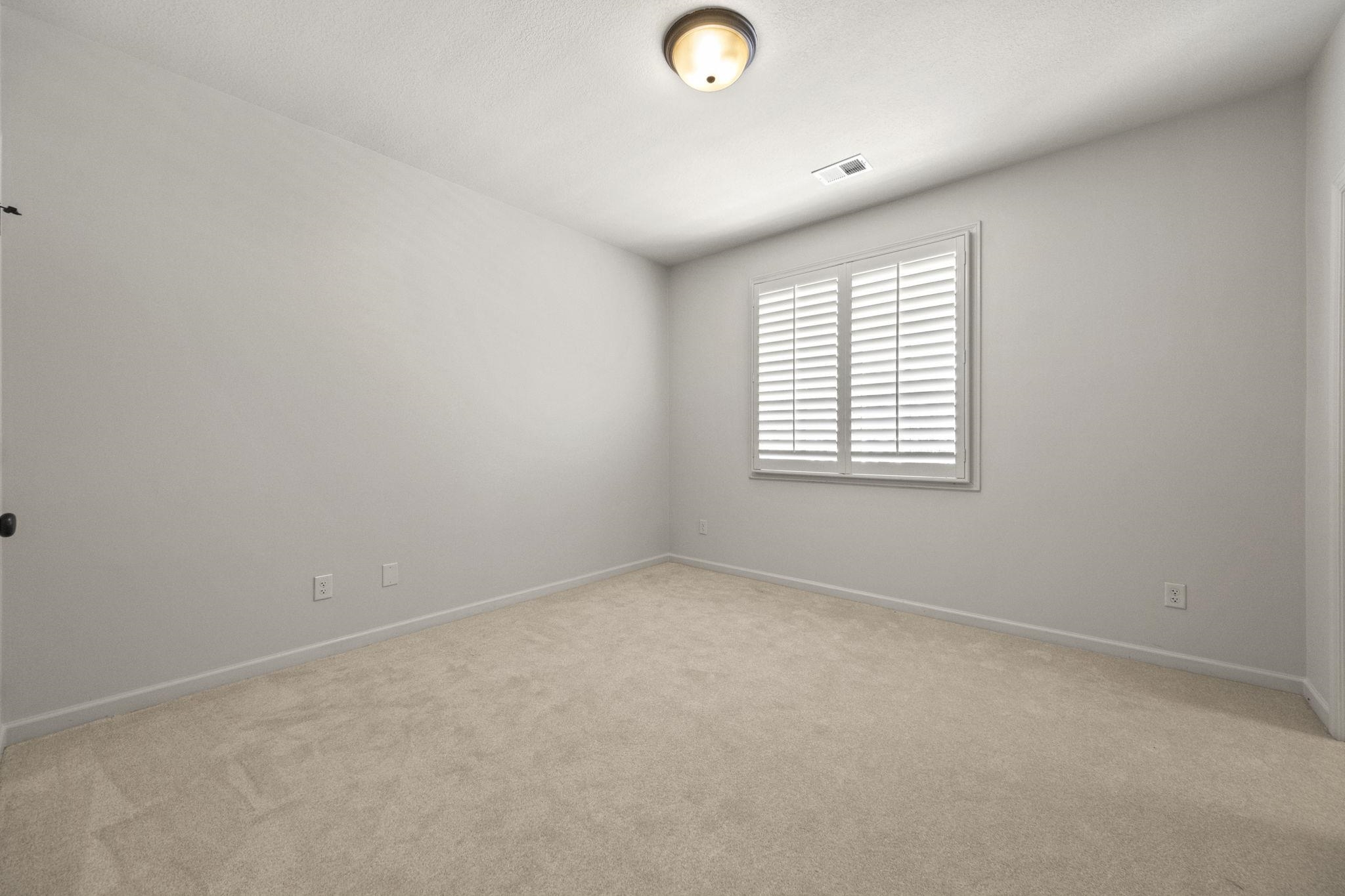 10069 CHALET SPRINGS DR