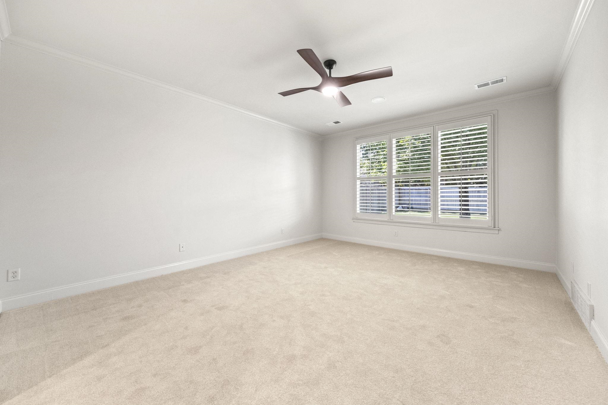 10069 CHALET SPRINGS DR