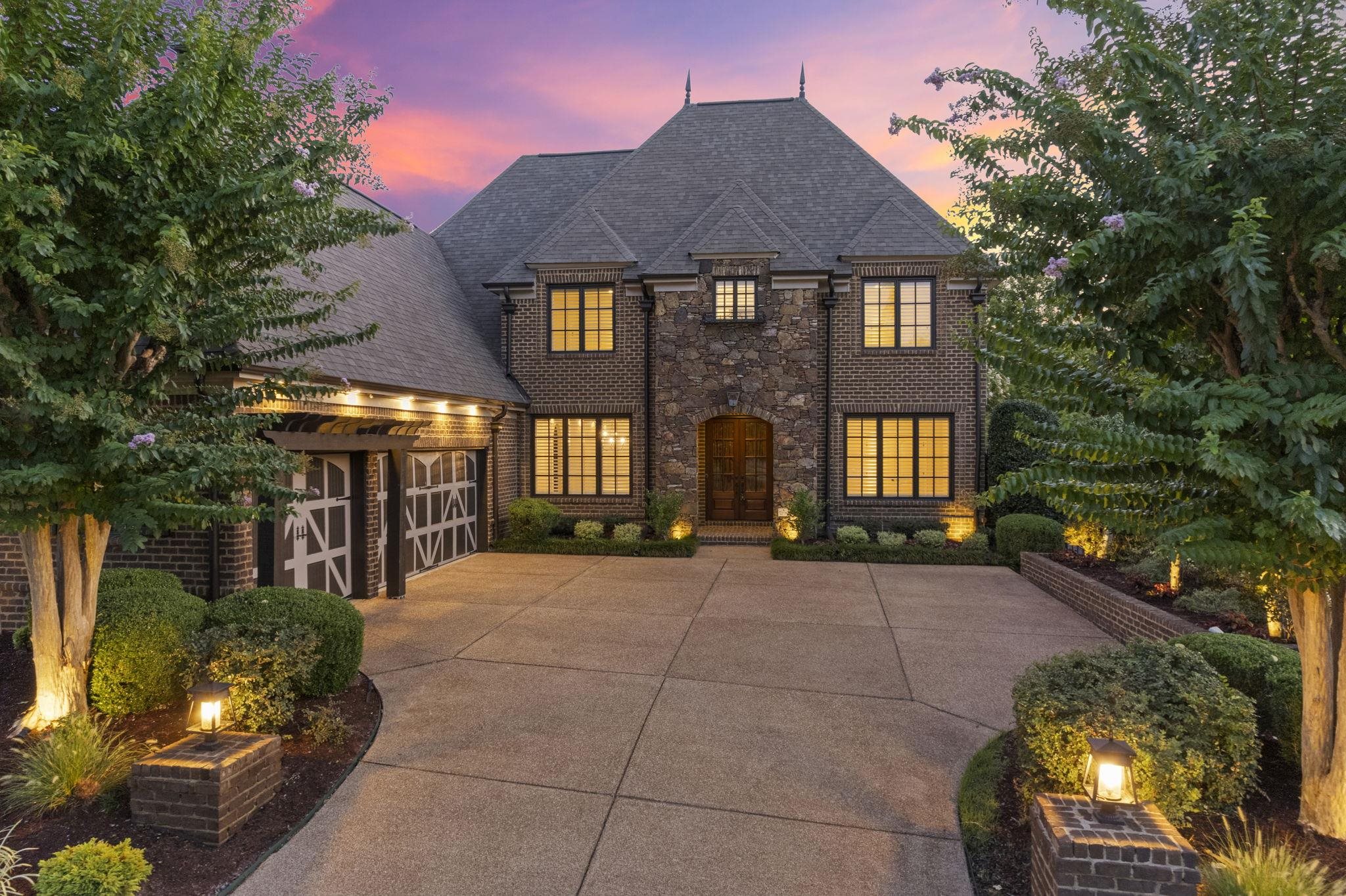 10069 CHALET SPRINGS DR