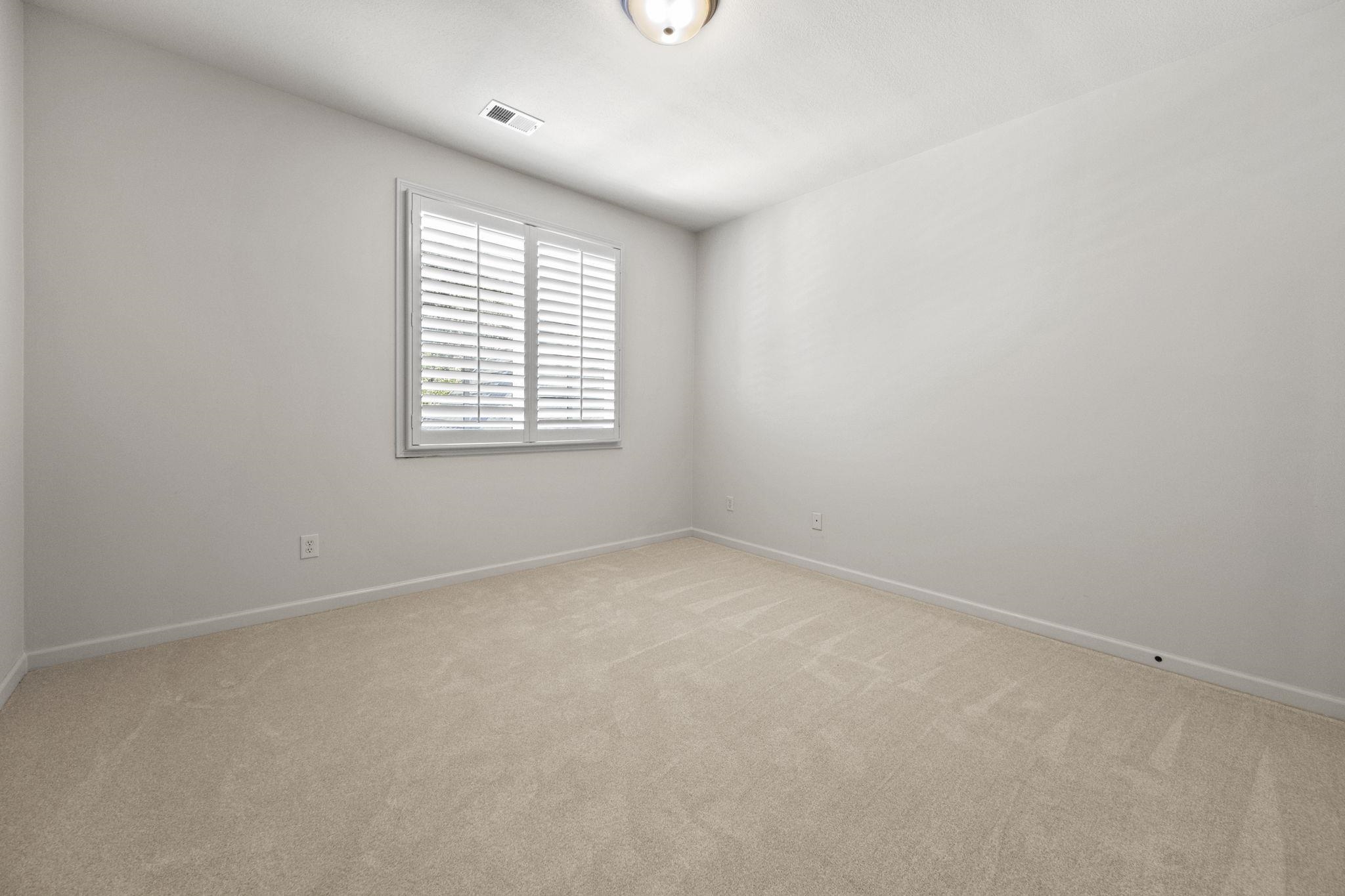 10069 CHALET SPRINGS DR