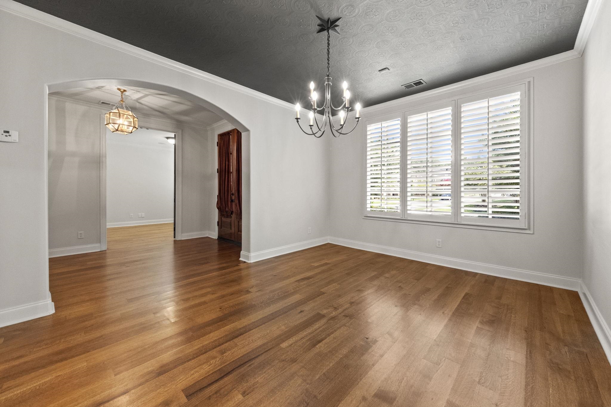 10069 CHALET SPRINGS DR