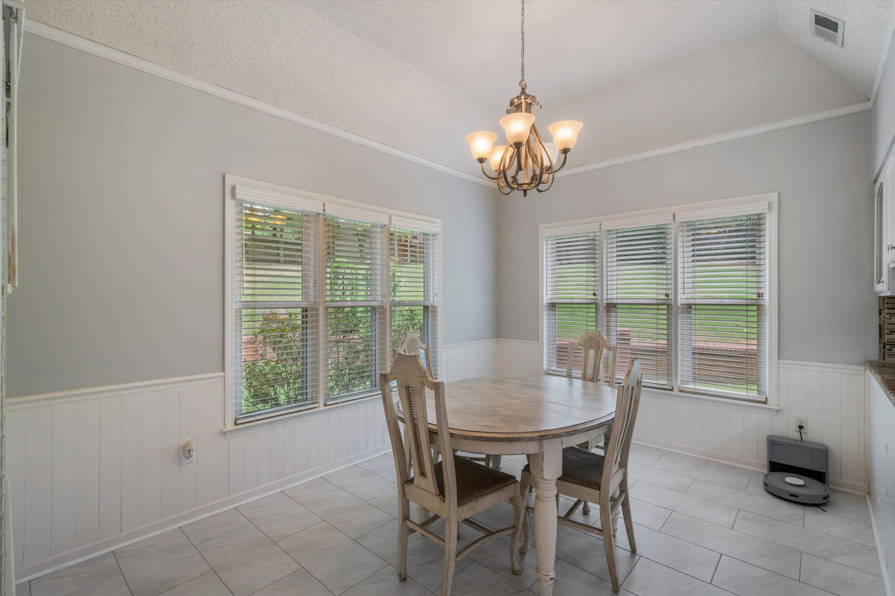 9427 MORNING WOODS CV