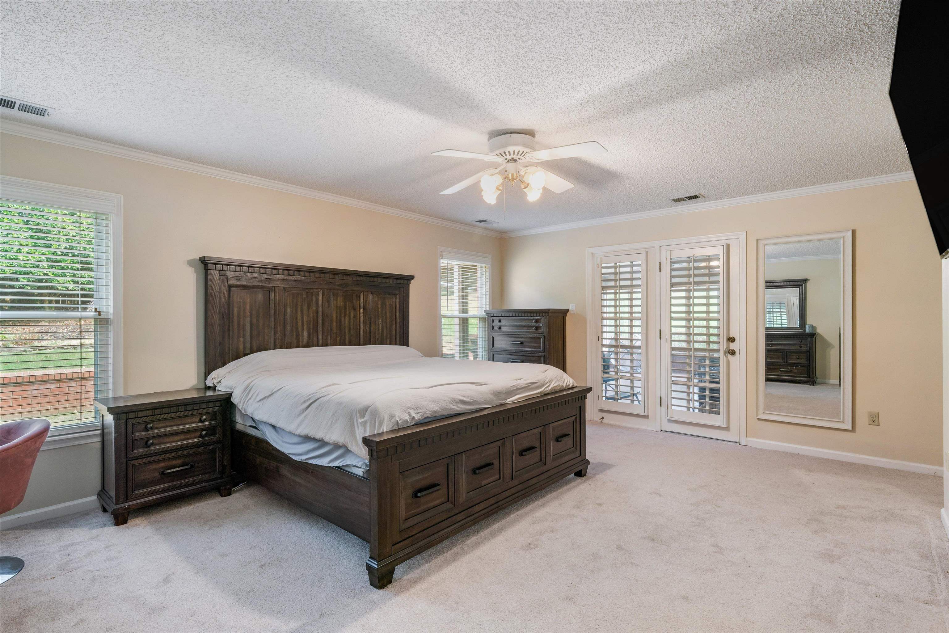 9427 MORNING WOODS CV