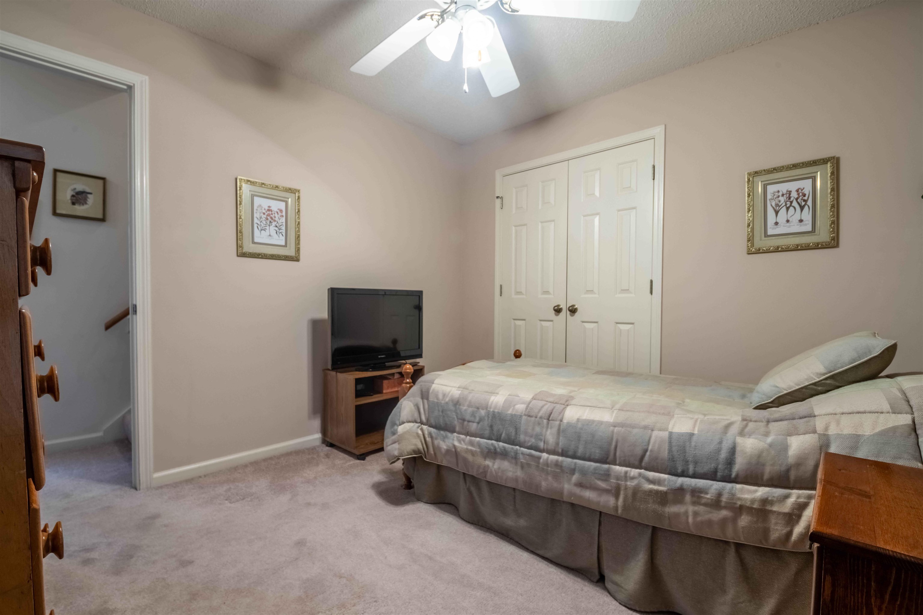 6558 LAUREL BLUFF CT