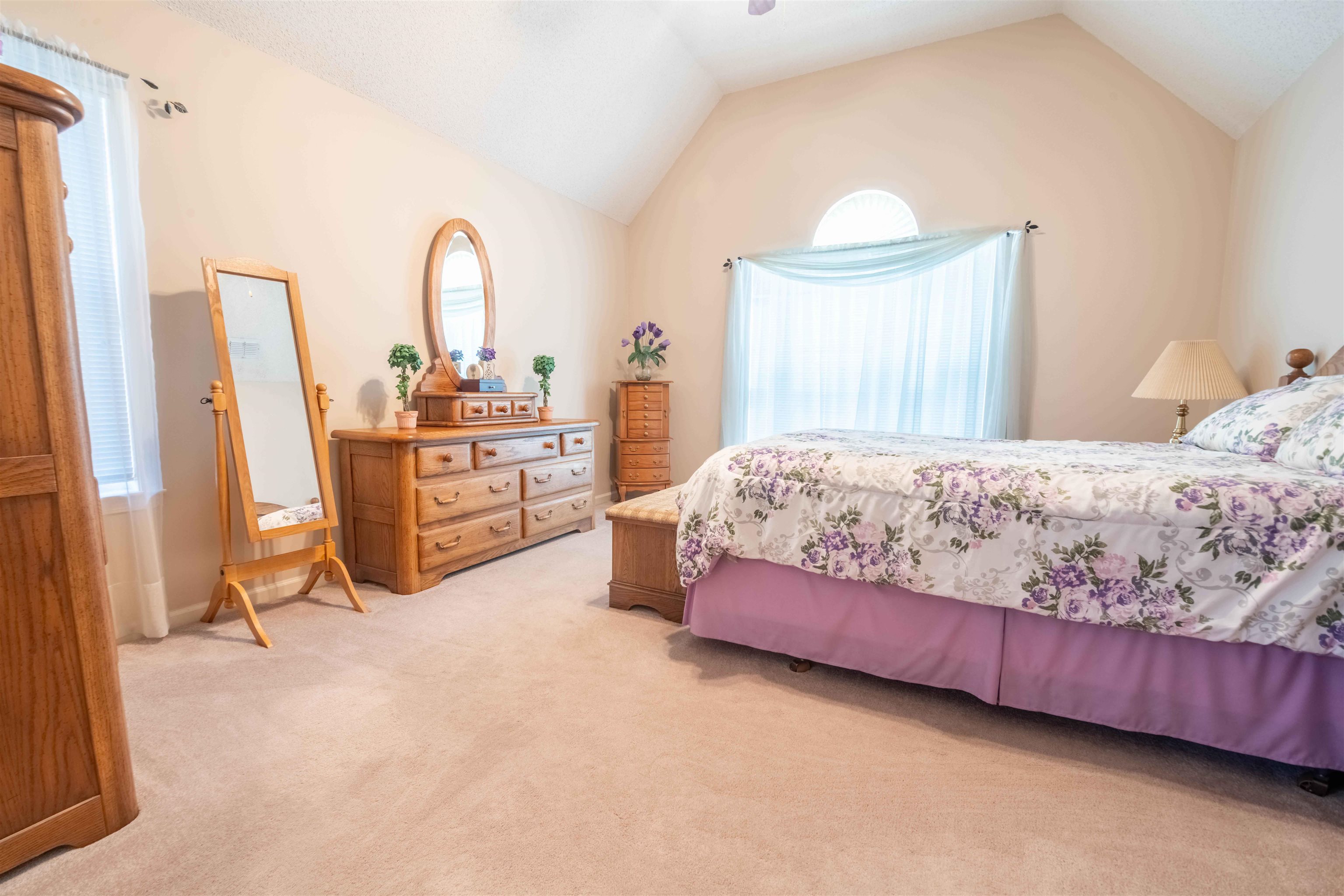 6558 LAUREL BLUFF CT
